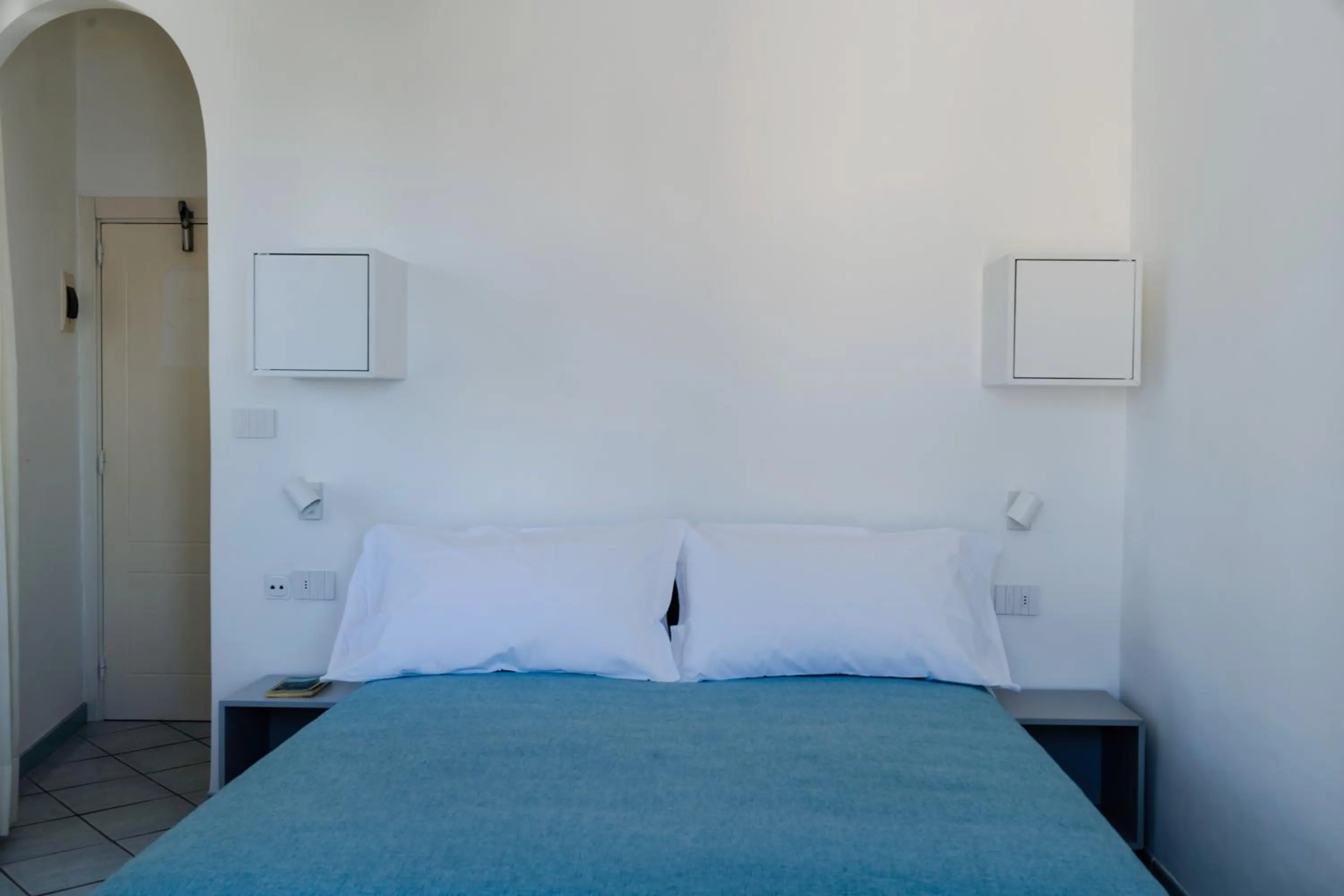 Bed in Albergo La Prora