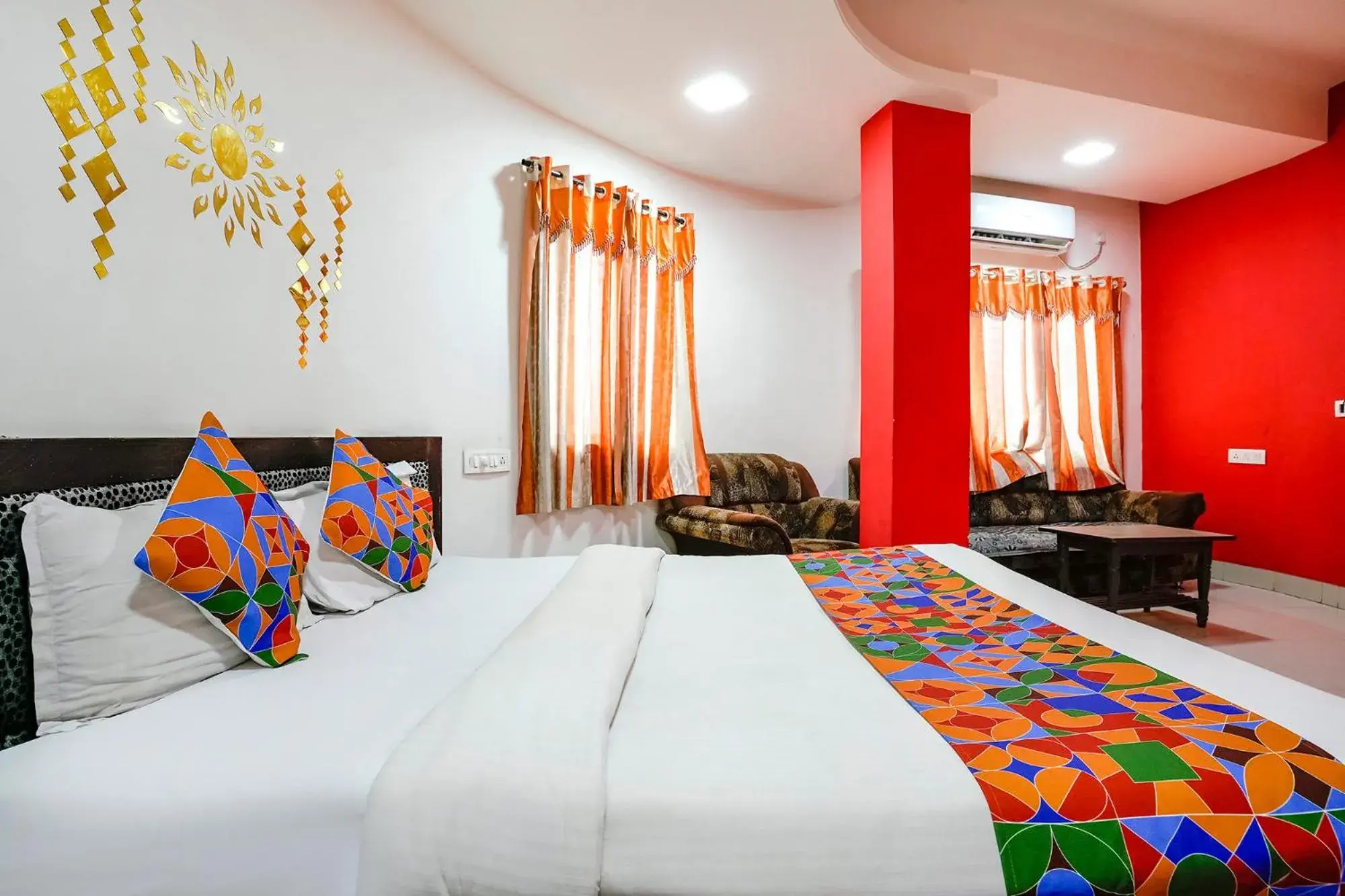 Photo of the whole room, Bed in Via Sai Lodging - Nashik Railway Station Photo of the whole room, Bed in Via Sai Lodging - Nashik Railway Station