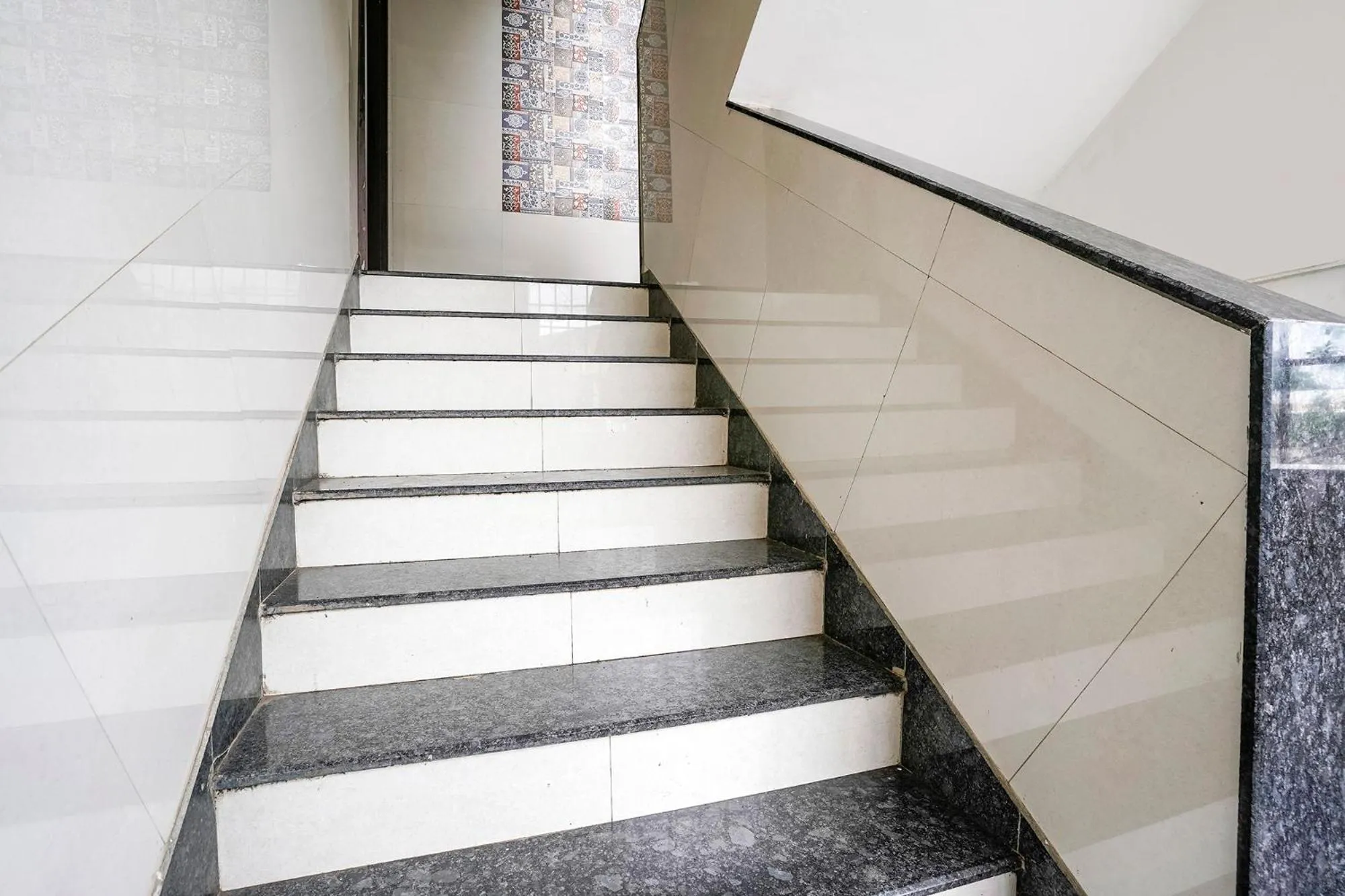 Lobby or reception in Via Sai Lodging - Nashik Railway Station