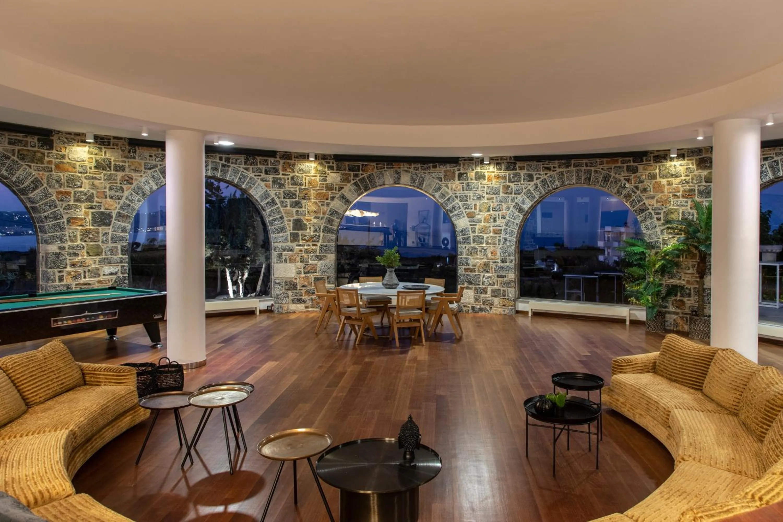 Night in Kouros Exclusive Hotel & Suites - Adults Only