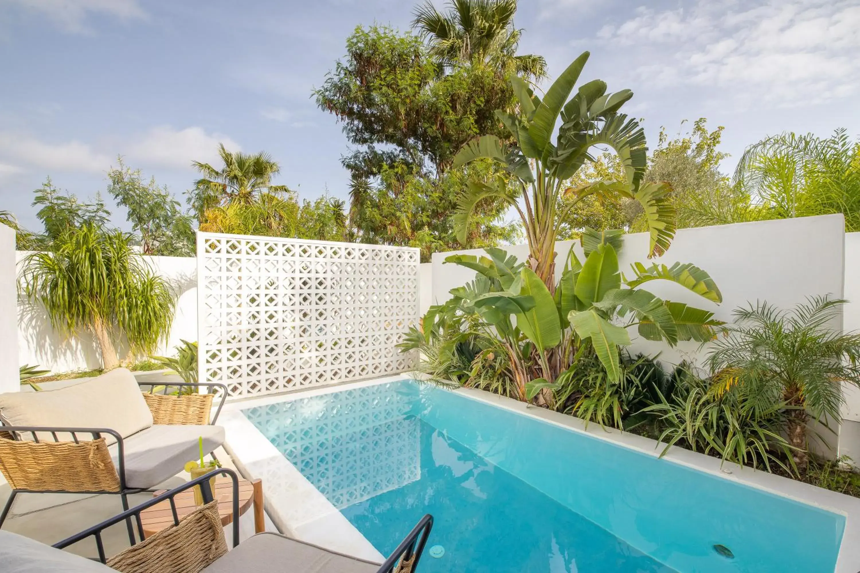 Junior Suite with Private Pool in Kouros Exclusive Hotel & Suites - Adults Only Junior Suite with Private Pool in Kouros Exclusive Hotel & Suites - Adults Only