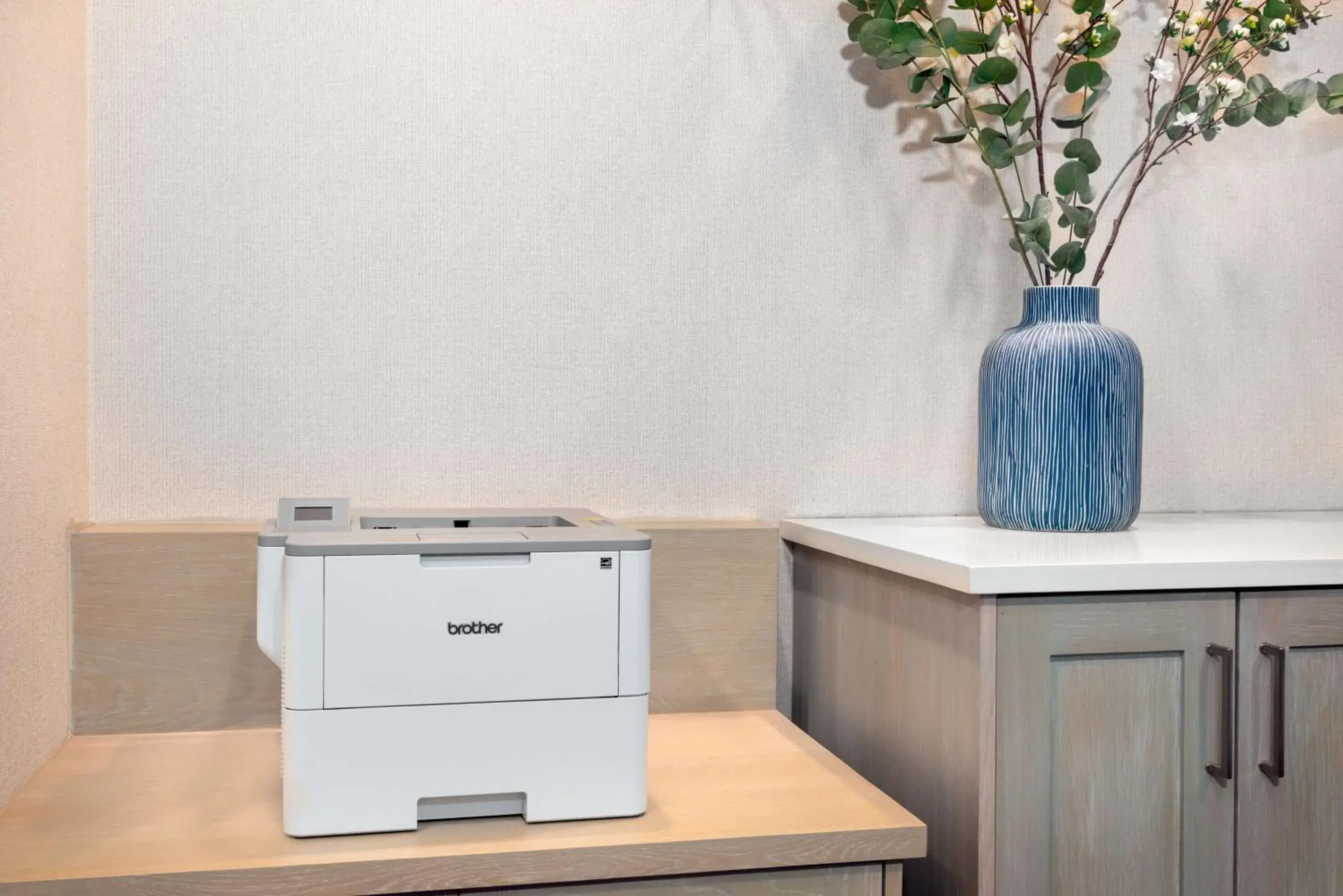 Lobby or reception in Hampton Inn Hartford Airport Lobby or reception in Hampton Inn Hartford Airport