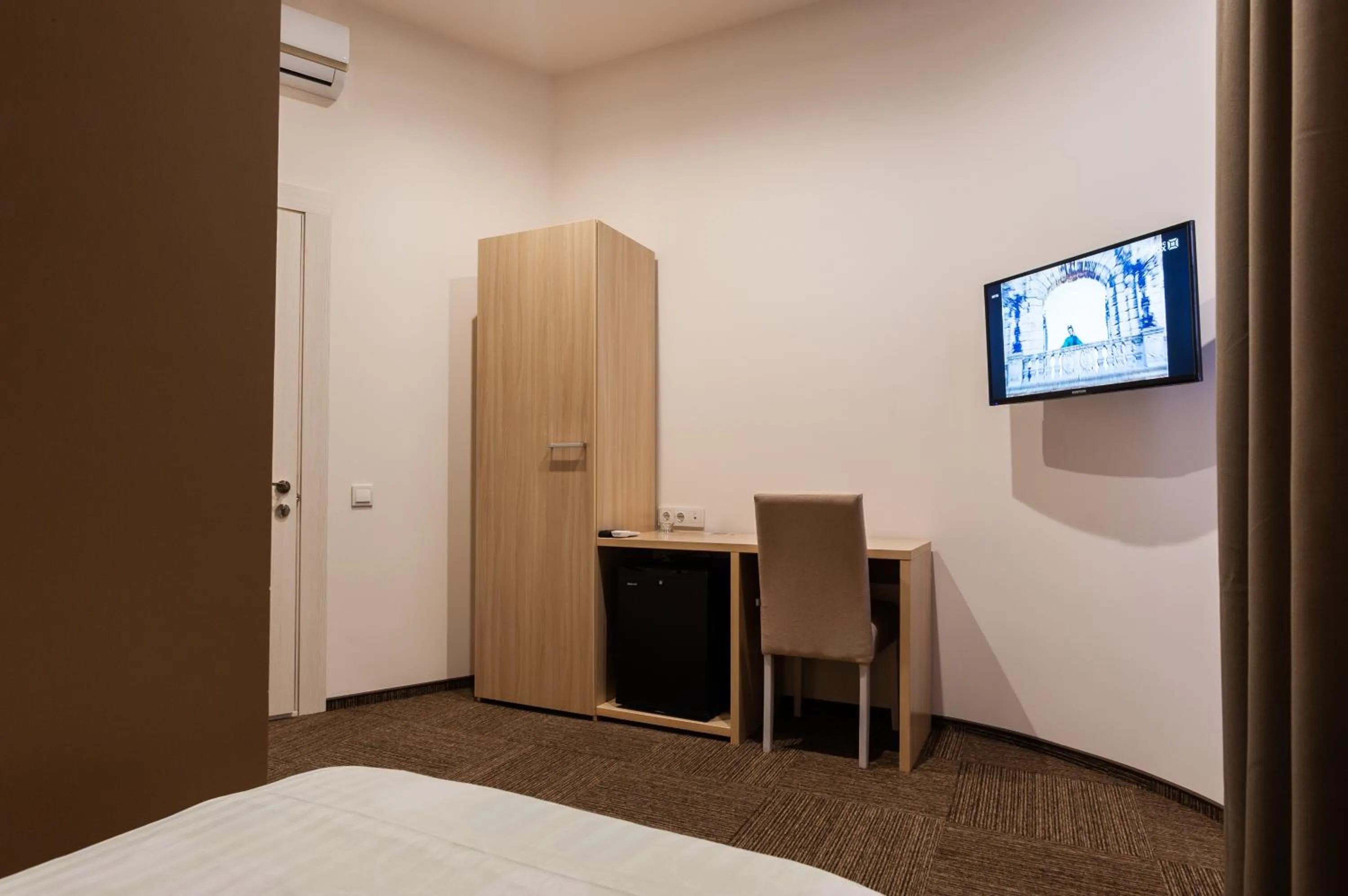 Decorative detail, Bed in Hotel Voskresensky