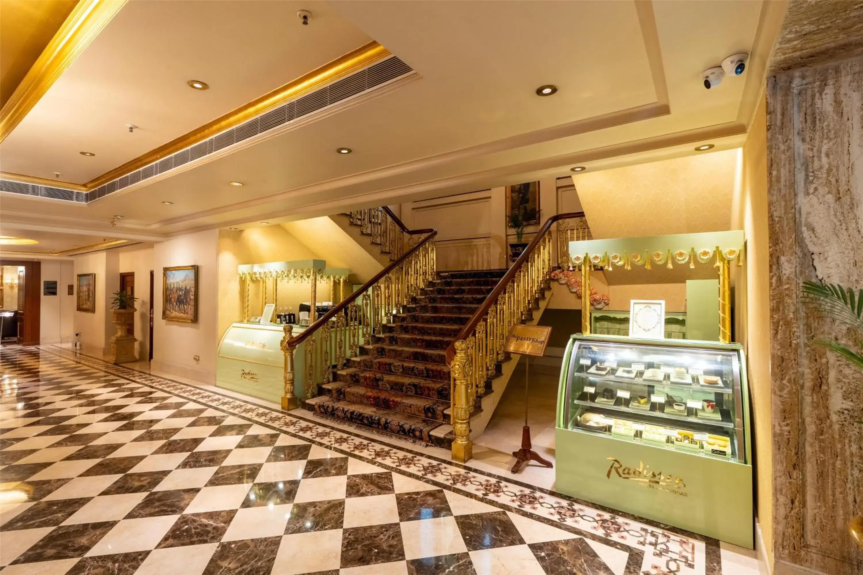 Restaurant/places to eat in Radisson Hotel Jalandhar Restaurant/places to eat in Radisson Hotel Jalandhar