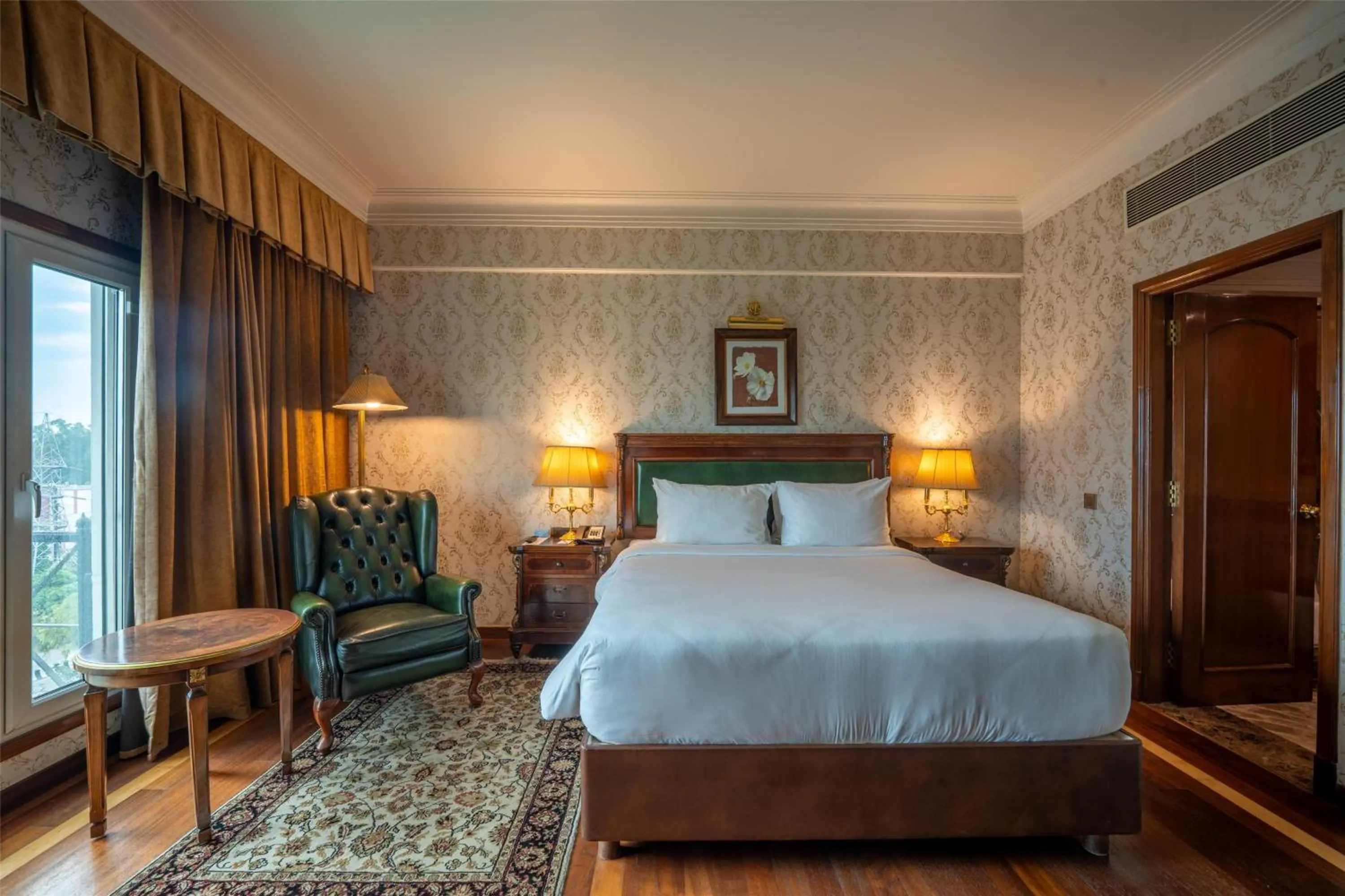 Bedroom, Bed in Radisson Hotel Jalandhar