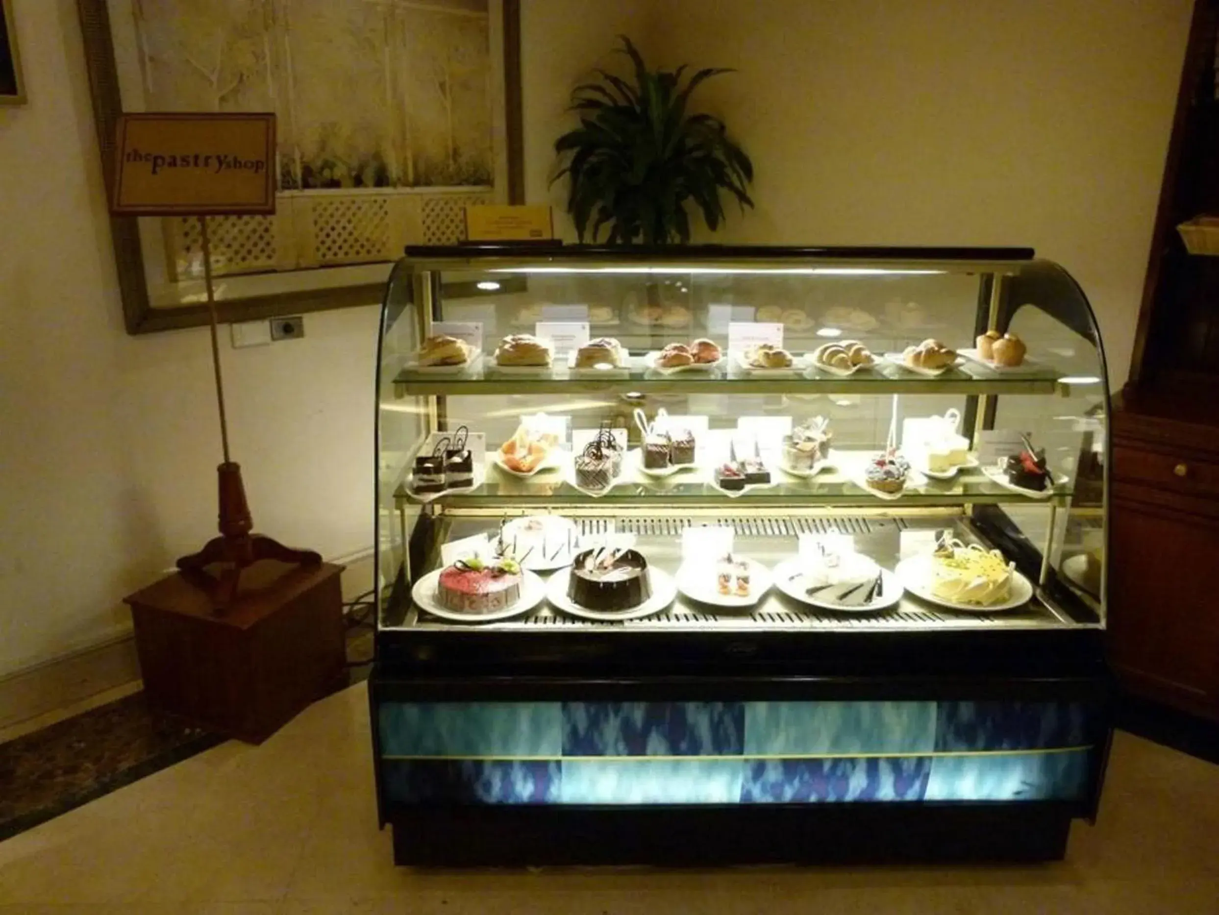Restaurant/places to eat in Radisson Hotel Jalandhar Restaurant/places to eat in Radisson Hotel Jalandhar