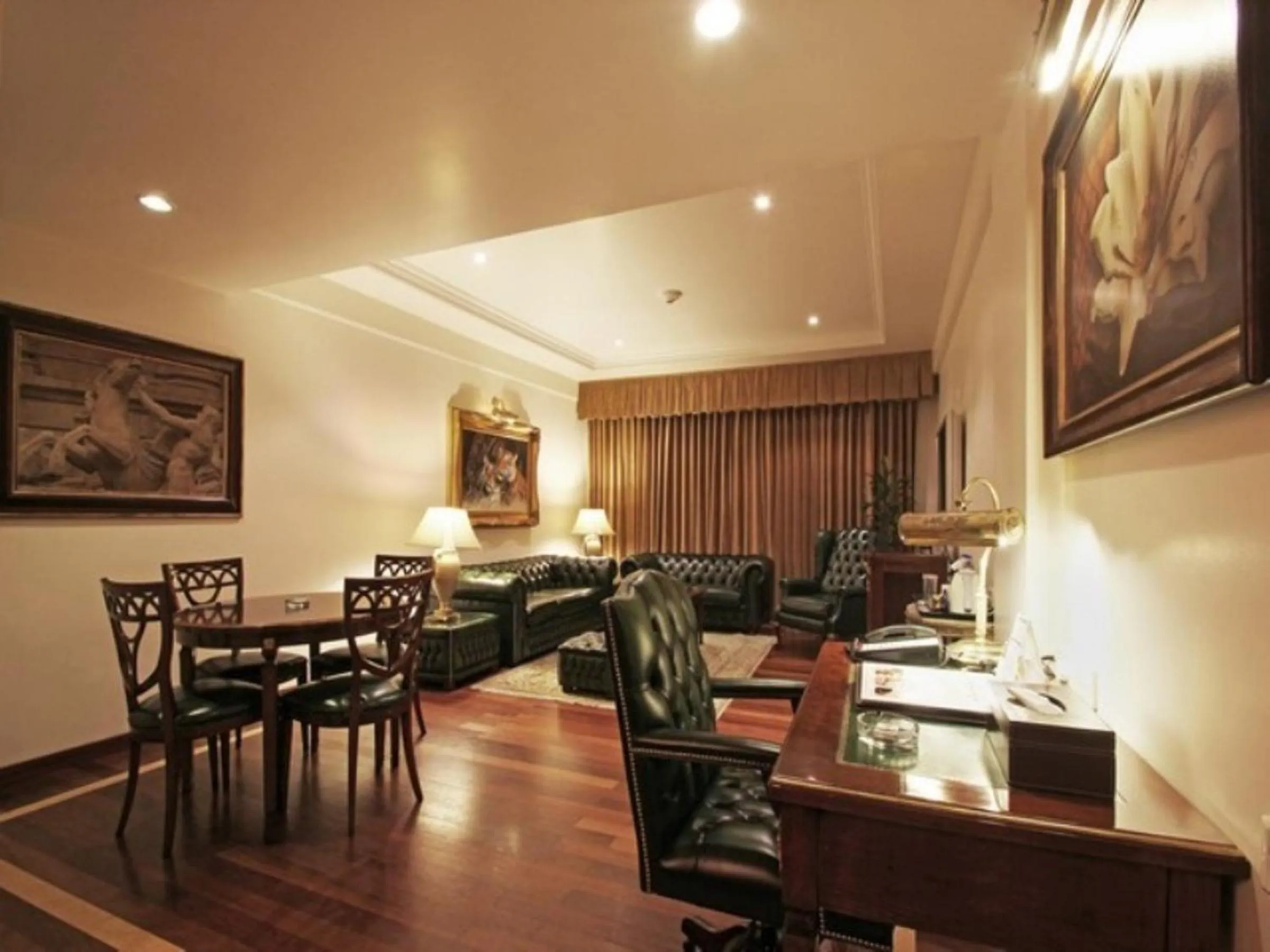 Decorative detail in Radisson Hotel Jalandhar