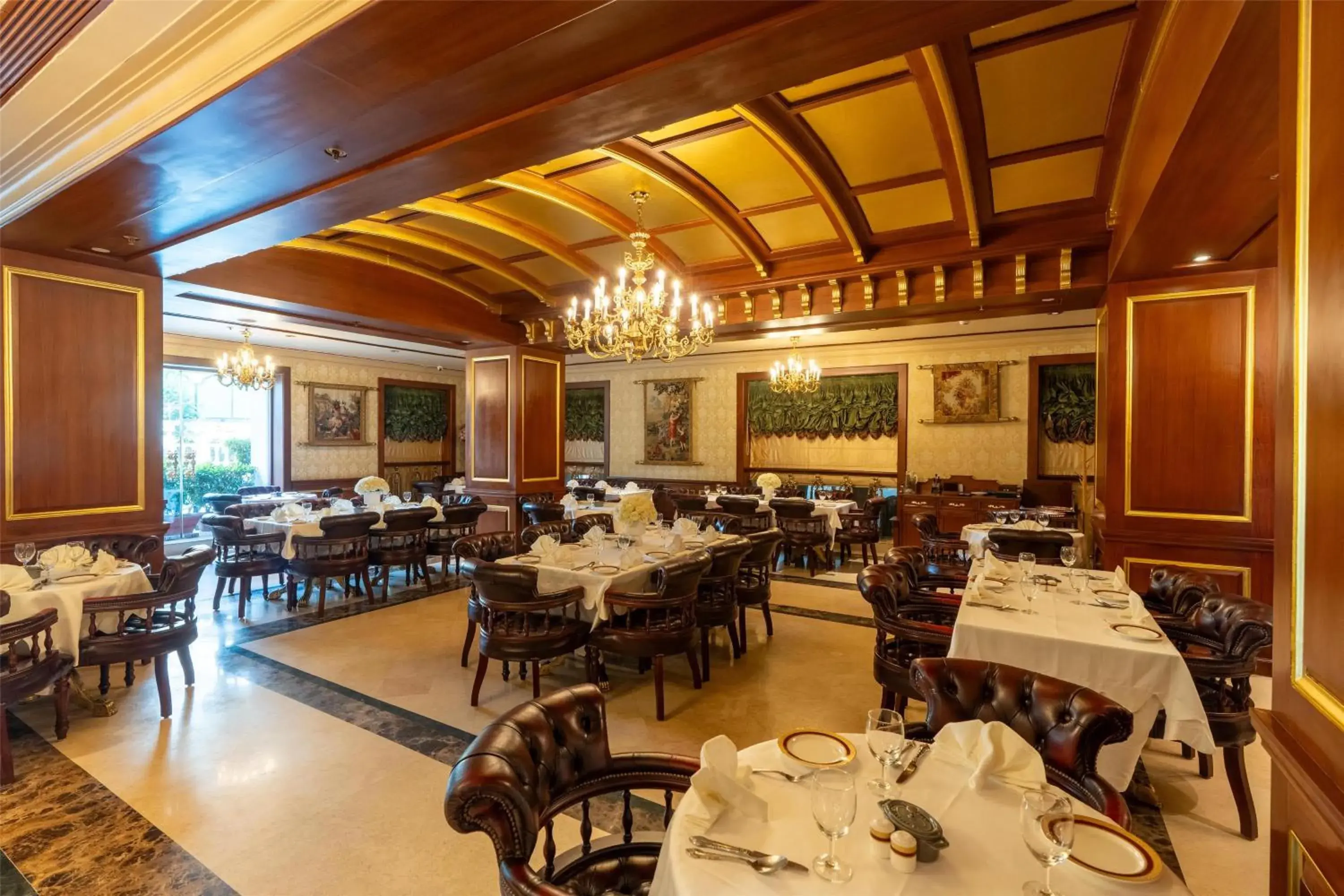 Restaurant/places to eat in Radisson Hotel Jalandhar Restaurant/places to eat in Radisson Hotel Jalandhar