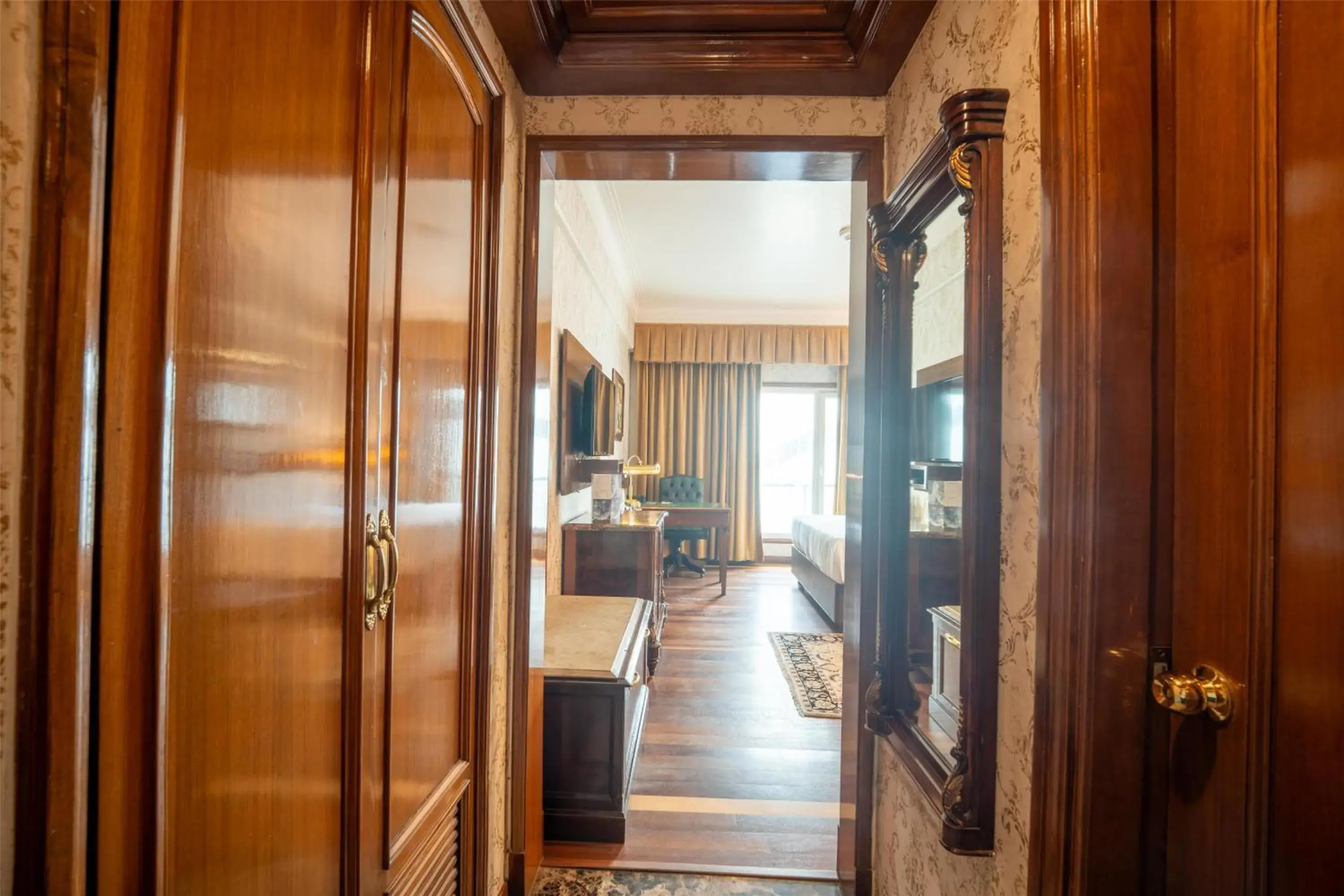 Bedroom in Radisson Hotel Jalandhar Bedroom in Radisson Hotel Jalandhar