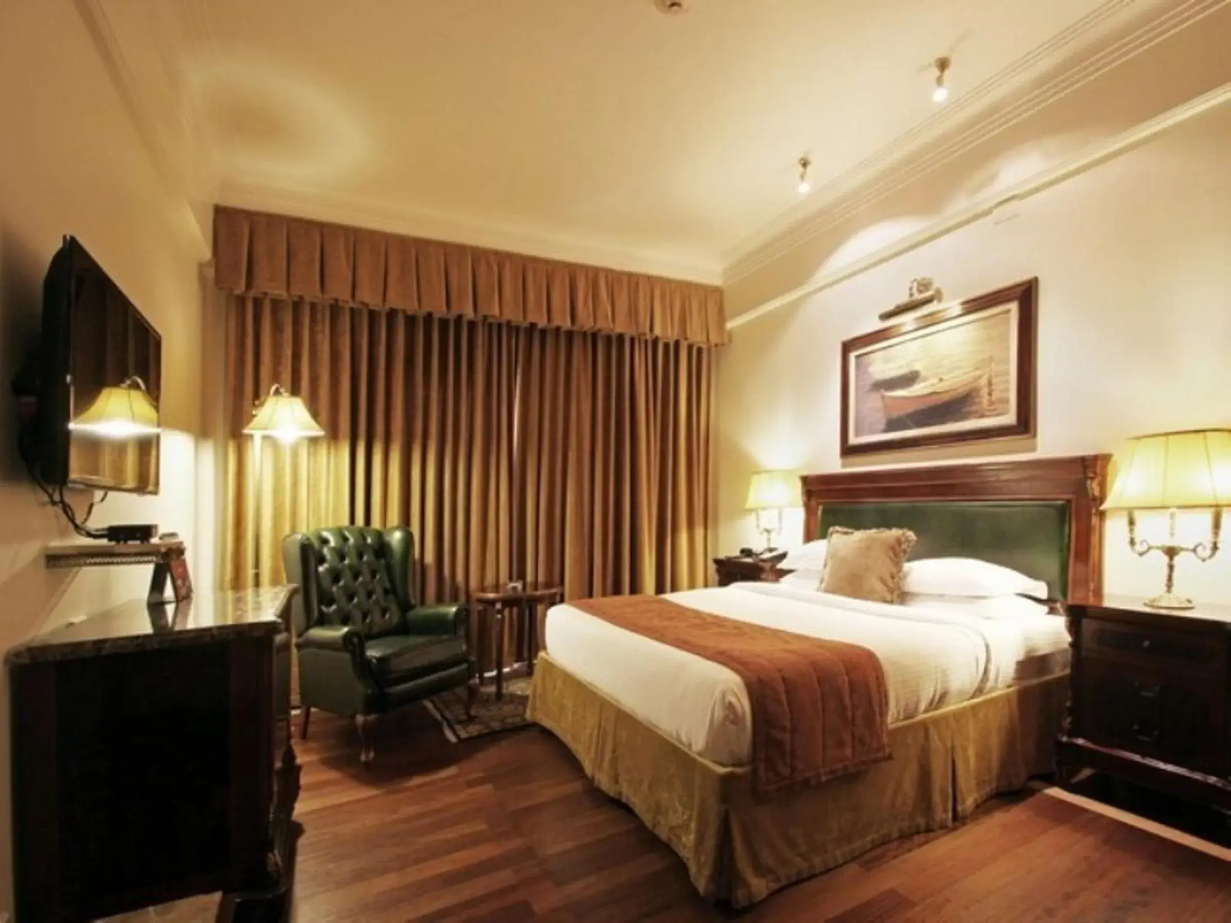 Photo of the whole room, Bed in Radisson Hotel Jalandhar Photo of the whole room, Bed in Radisson Hotel Jalandhar