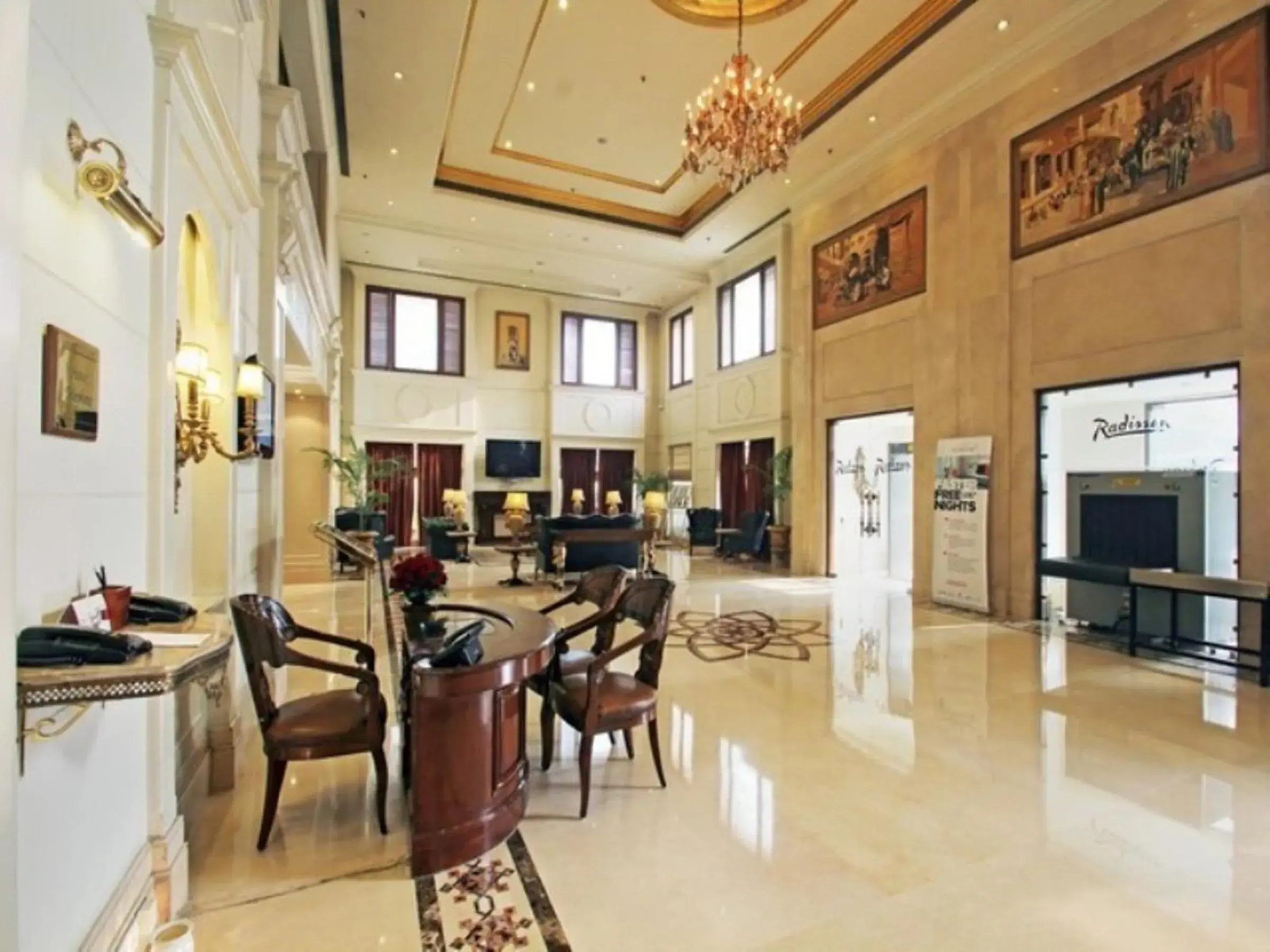 Lobby or reception in Radisson Hotel Jalandhar Lobby or reception in Radisson Hotel Jalandhar