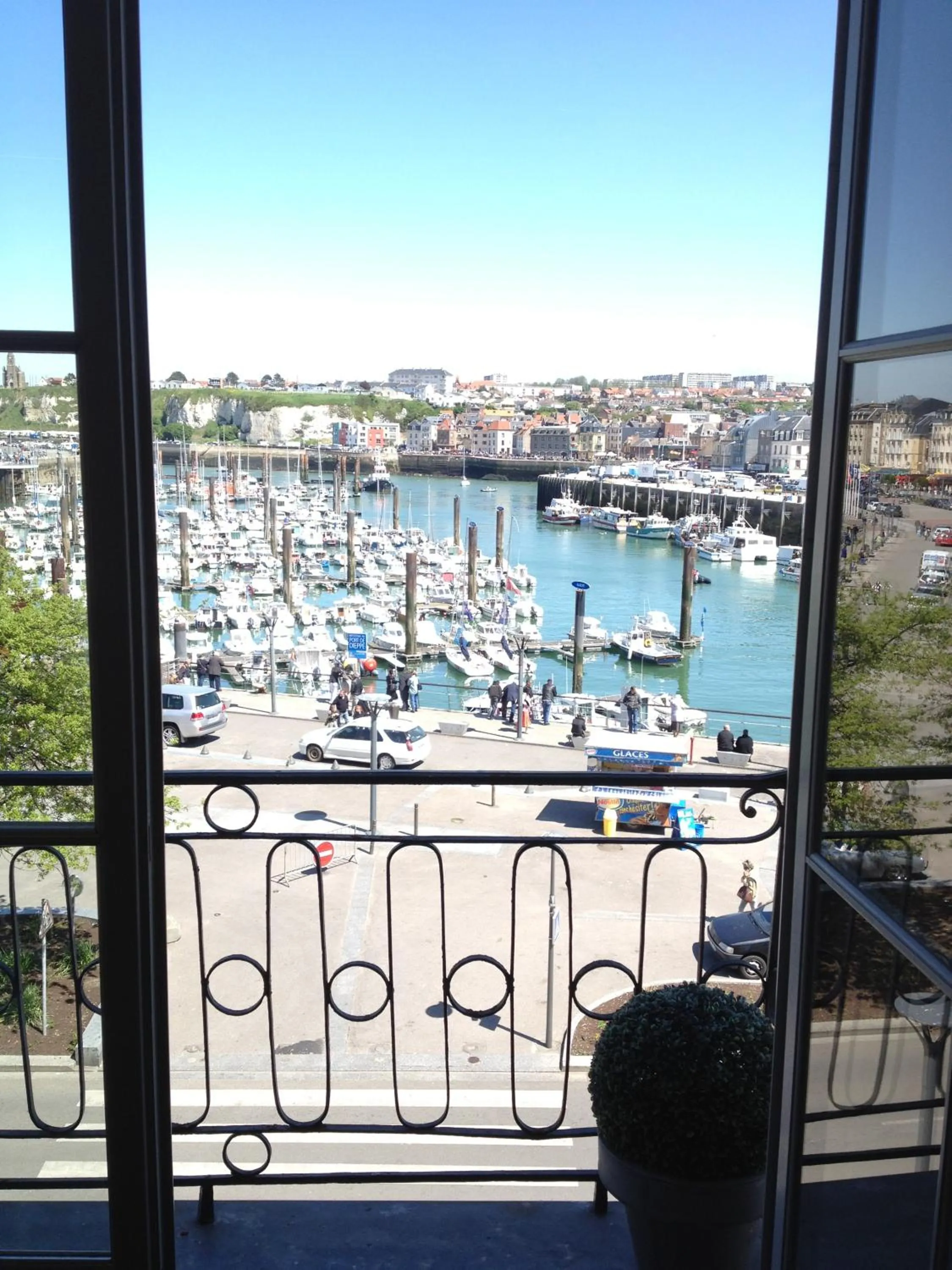 Sea view in LOGIS Hôtel & Restaurant - Les Arcades