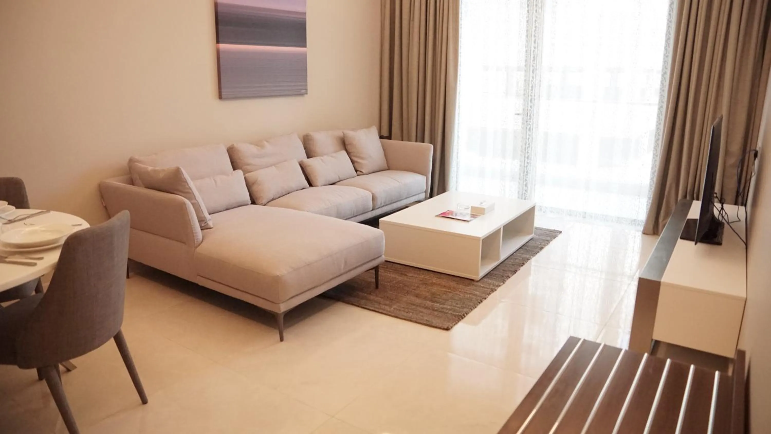 Seating area in Sunday Luxury Downtown Adliya Formerly Jewel Hotel