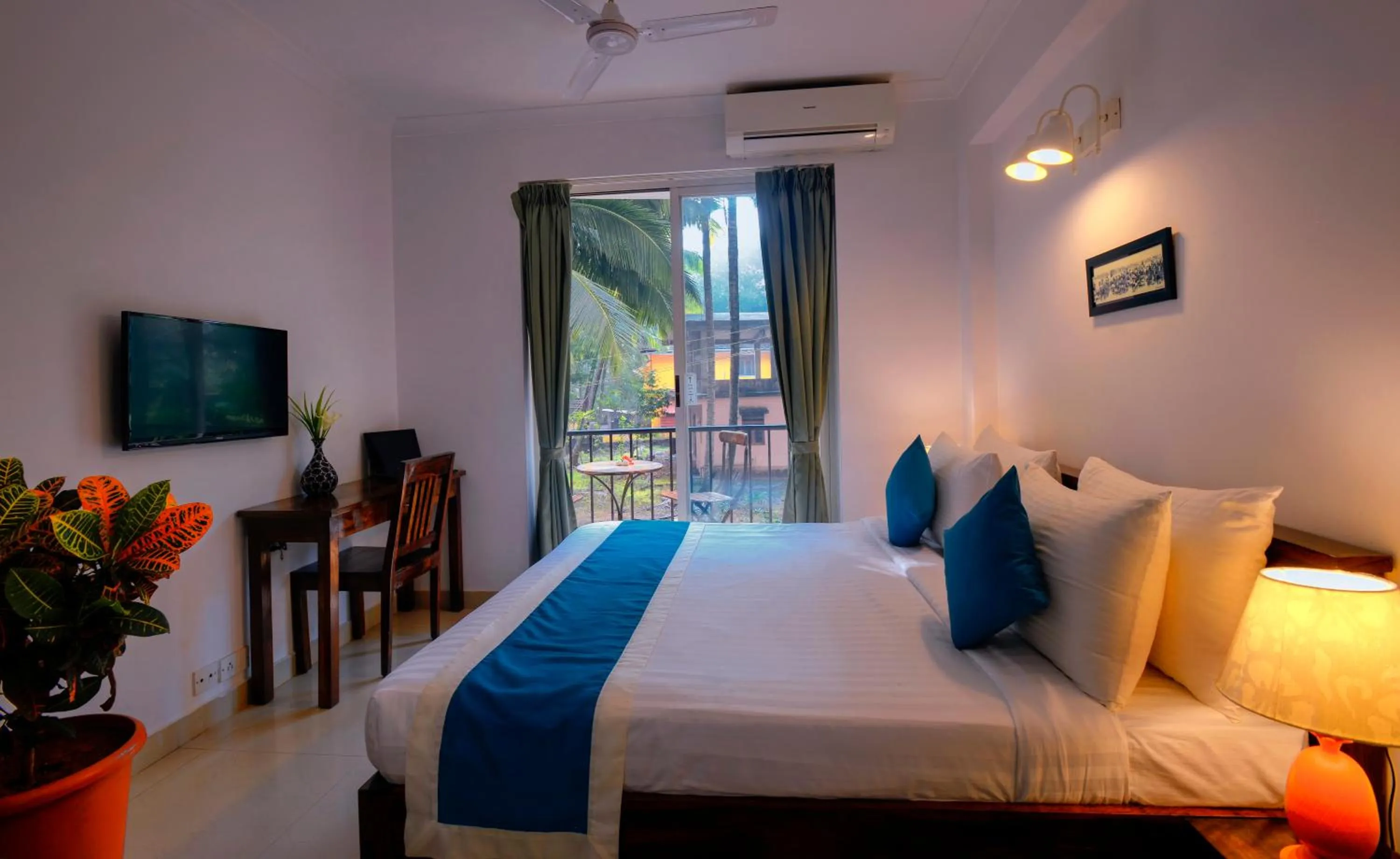 Bedroom, Bed in TreeHouse Blue Hotel & Serviced Apartments