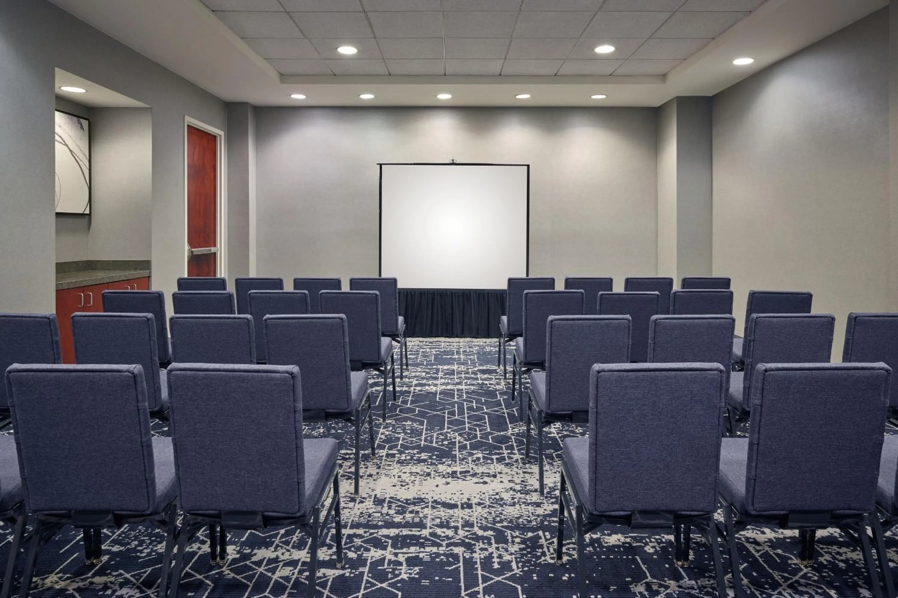 Meeting/conference room in Courtyard Culver City Los Angeles