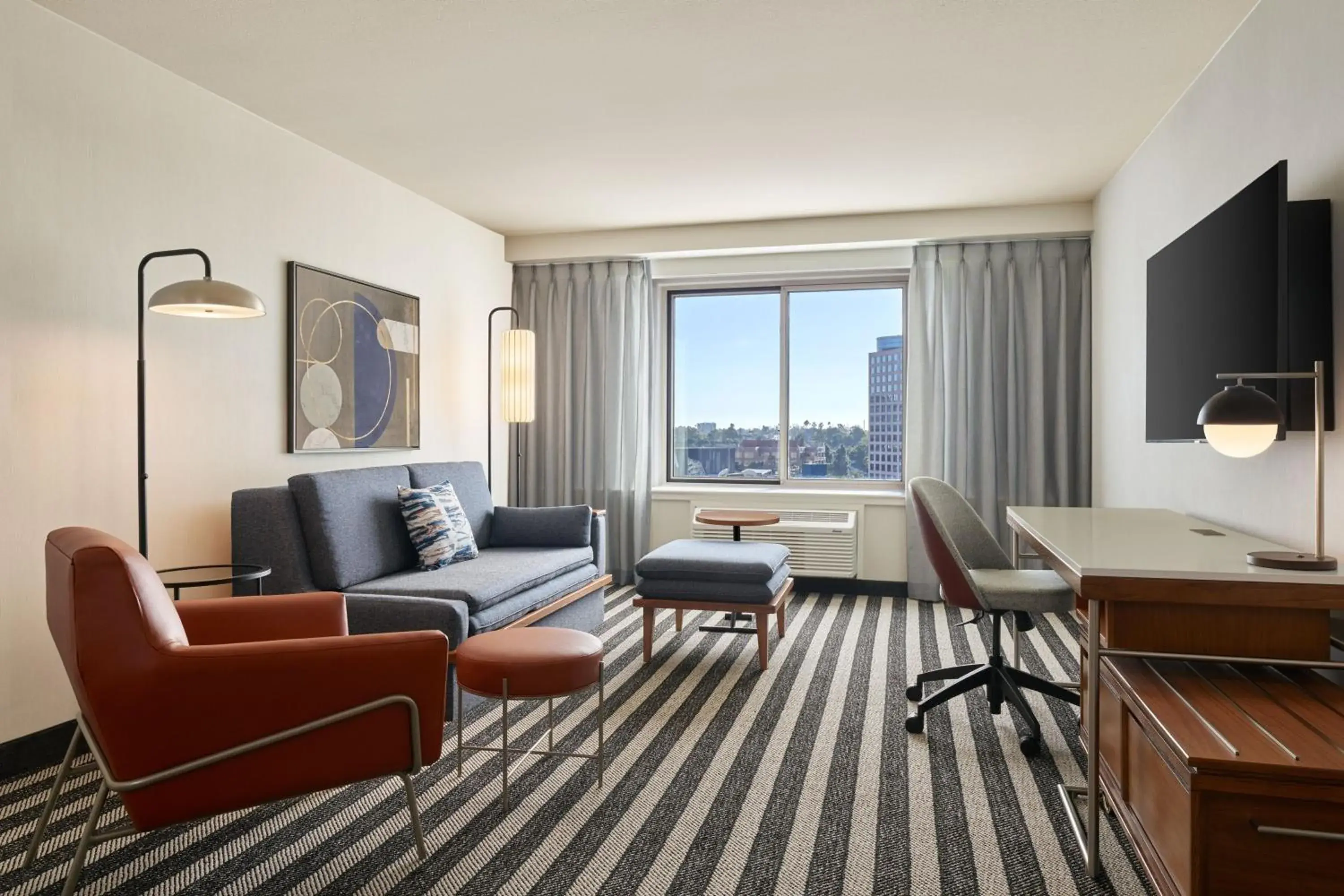 One Bedroom Suite in Courtyard Culver City Los Angeles One Bedroom Suite in Courtyard Culver City Los Angeles