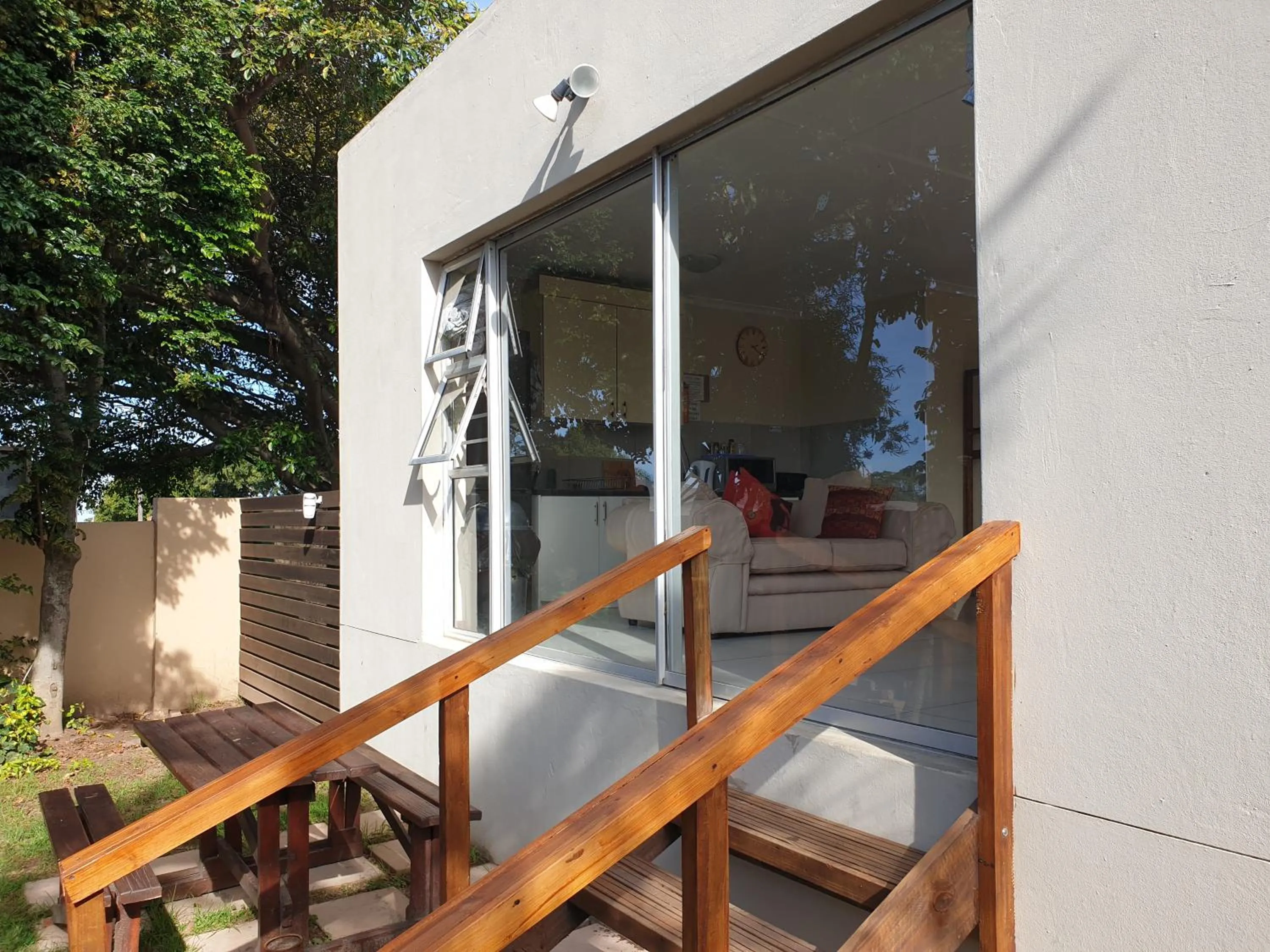 Garden in Amakaya Backpackers Travellers Accommodation