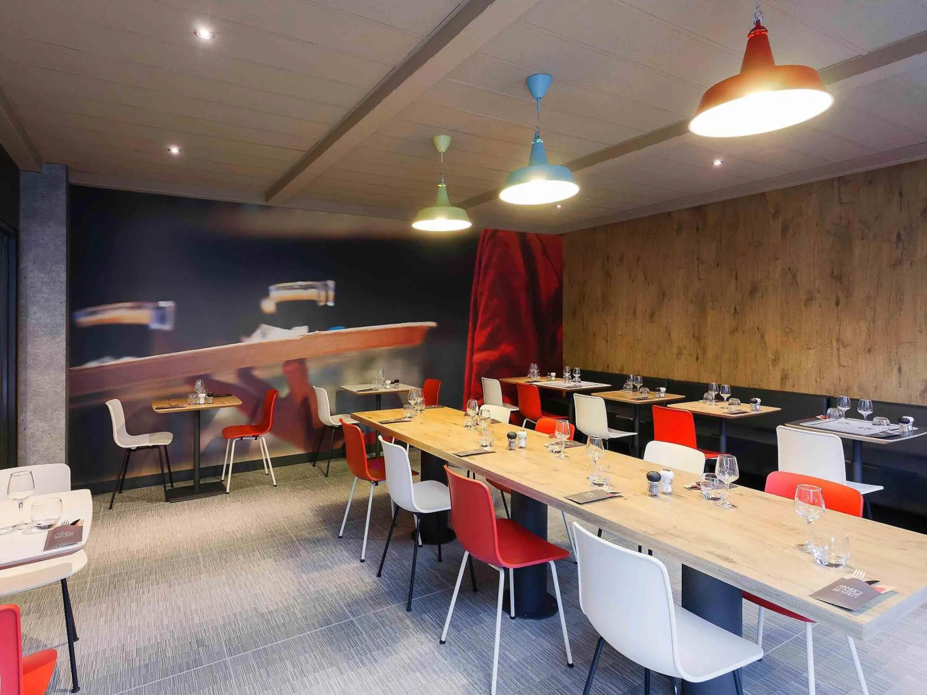 Restaurant/places to eat in Ibis Bourges Centre, Hôtel Restaurant