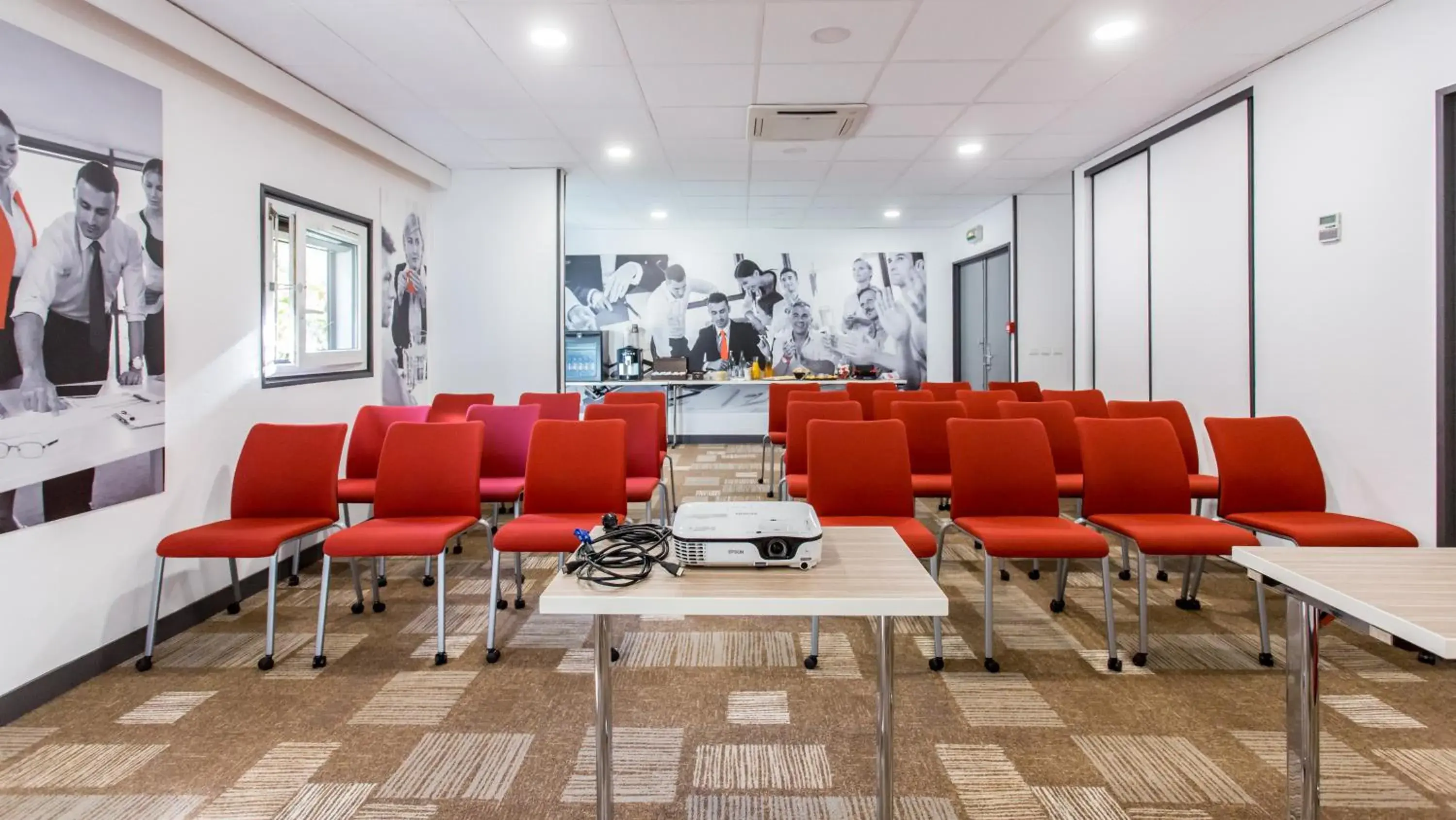 Living room in Ibis Bourges Centre, Hôtel Restaurant Living room in Ibis Bourges Centre, Hôtel Restaurant