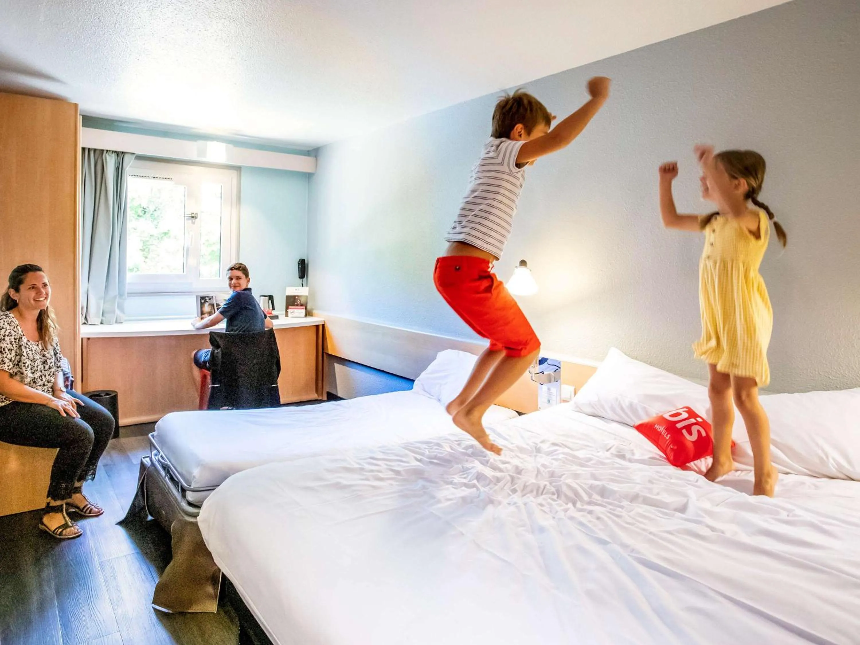 Standard Double Room with One Single Bed in Ibis Bourges Centre, Hôtel Restaurant