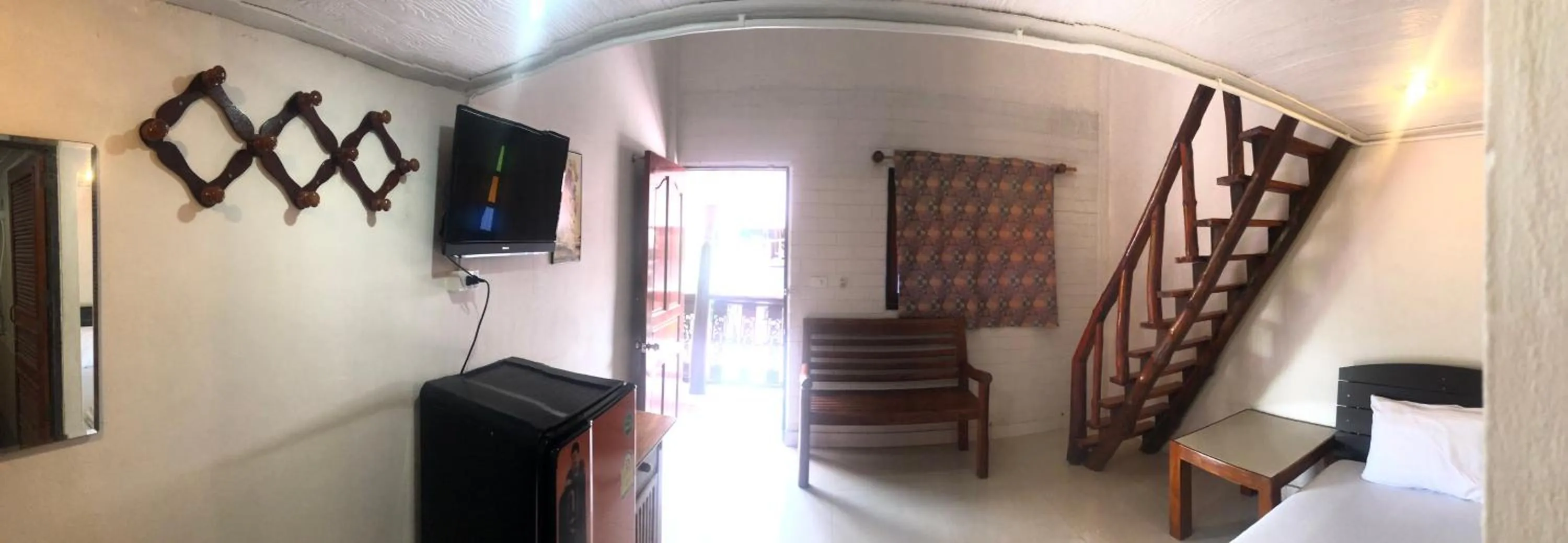 TV and multimedia in Baan Lanna Resort