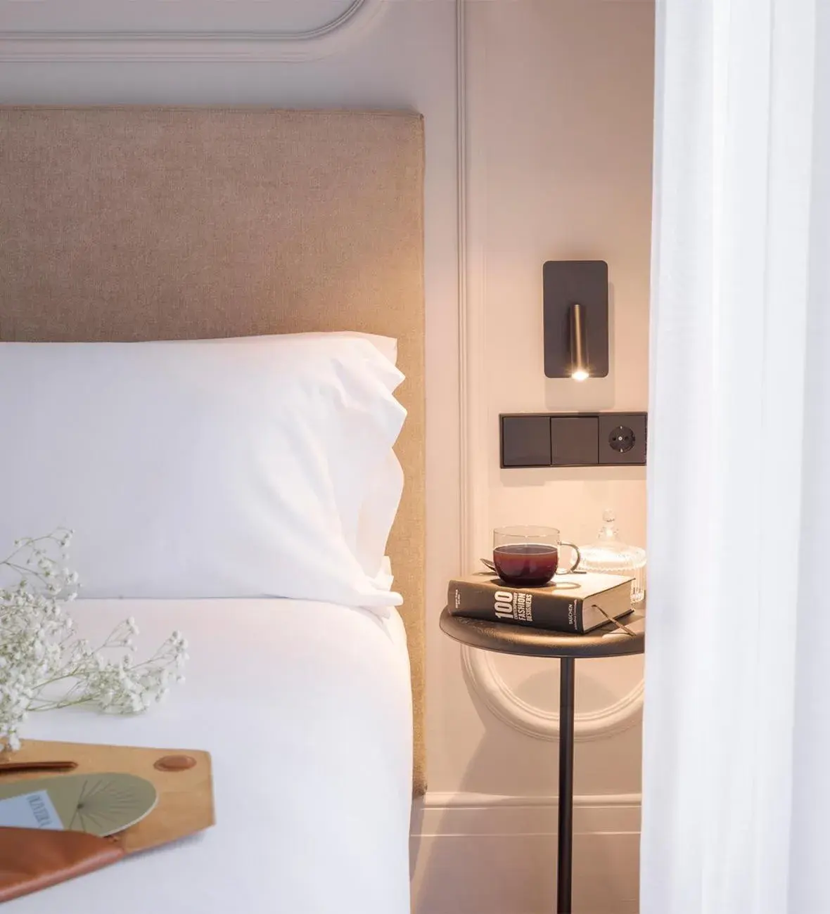 Bed in Room Mate Oliveira - City Centre, Valencia Bed in Room Mate Oliveira - City Centre, Valencia