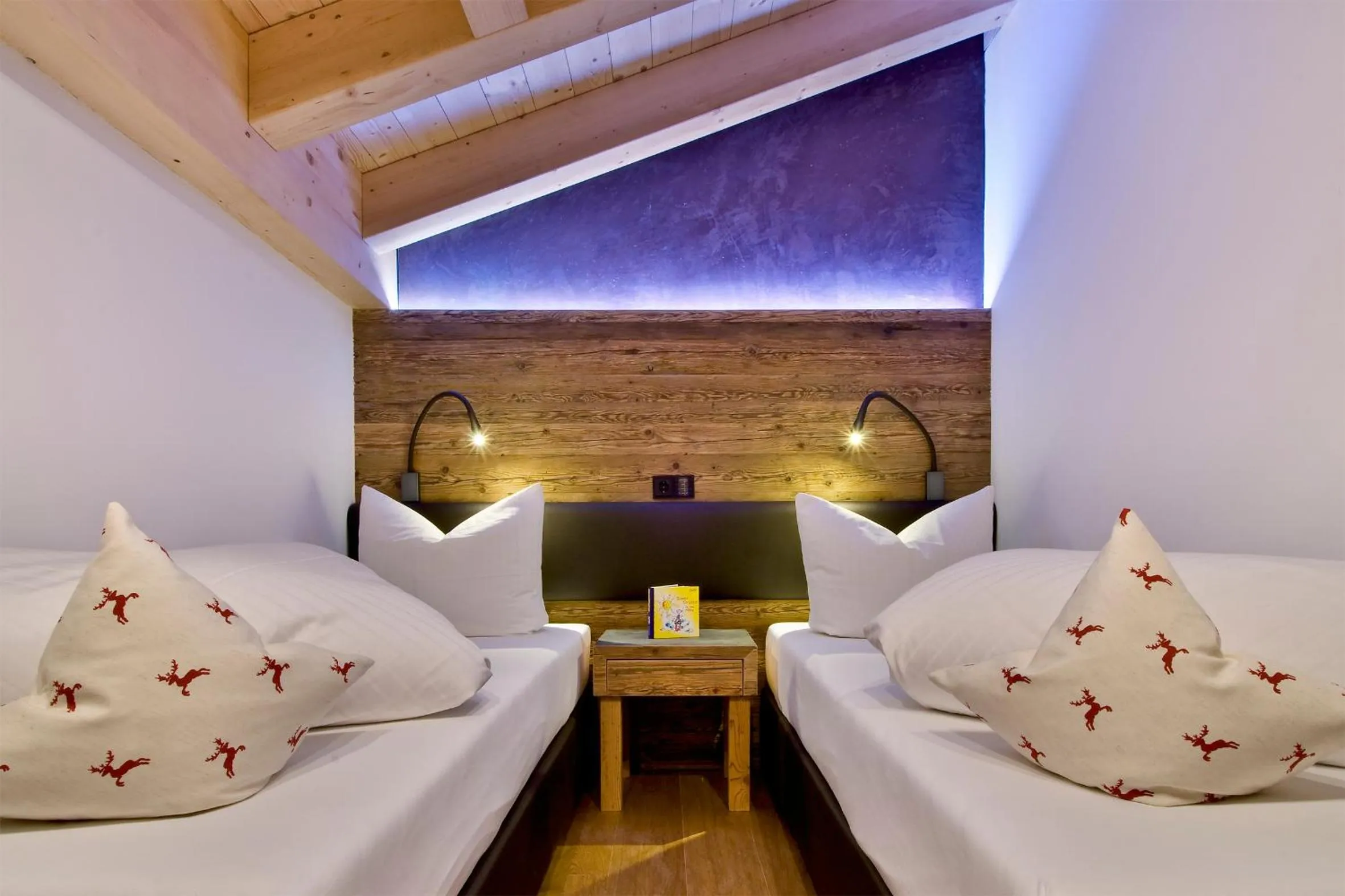 Bed in PETE Alpine Boutique Hotel - klein und fein - Private SPA Suiten und Zimmer