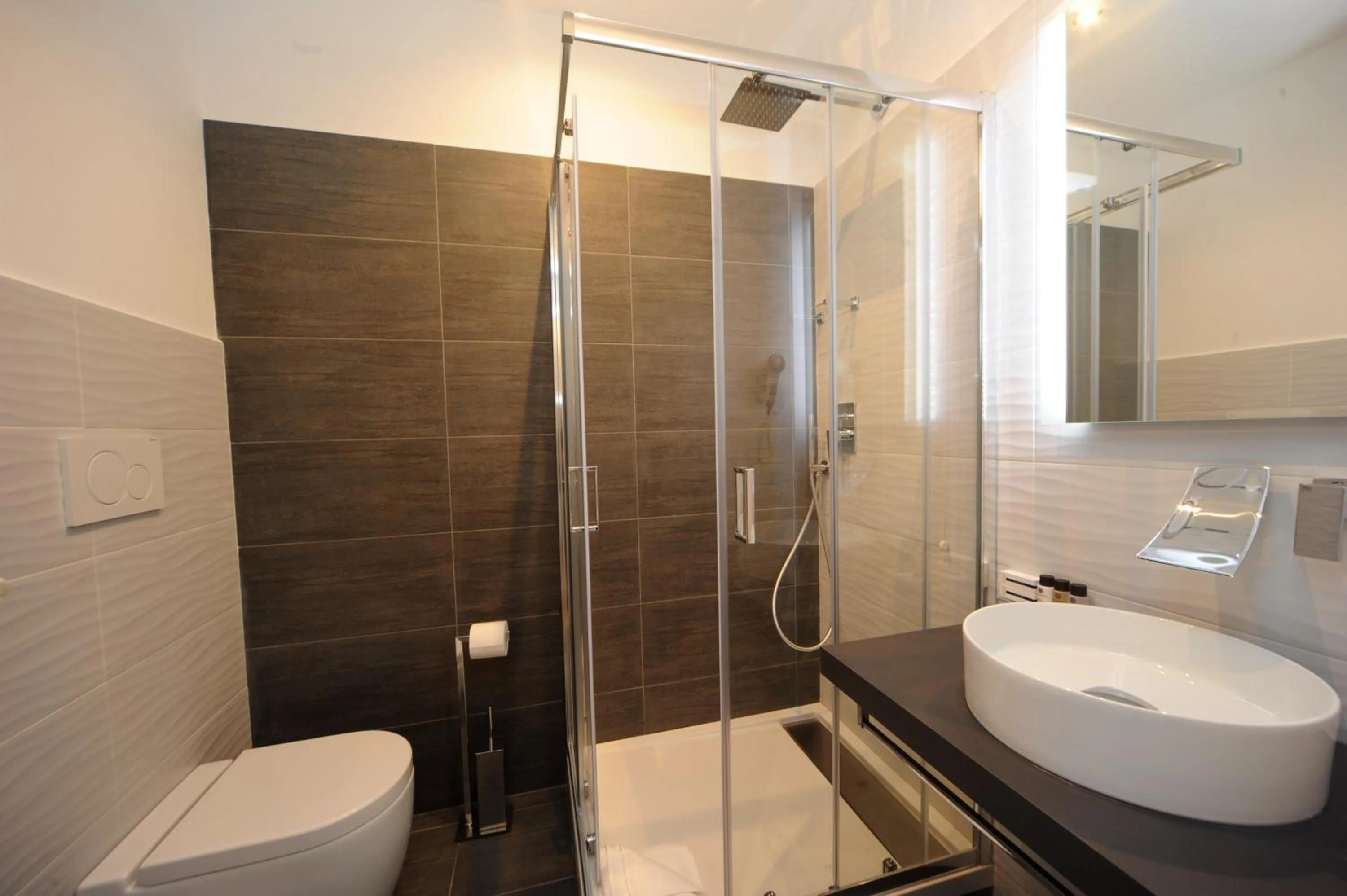 Bathroom in My Suites Piazza di Spagna