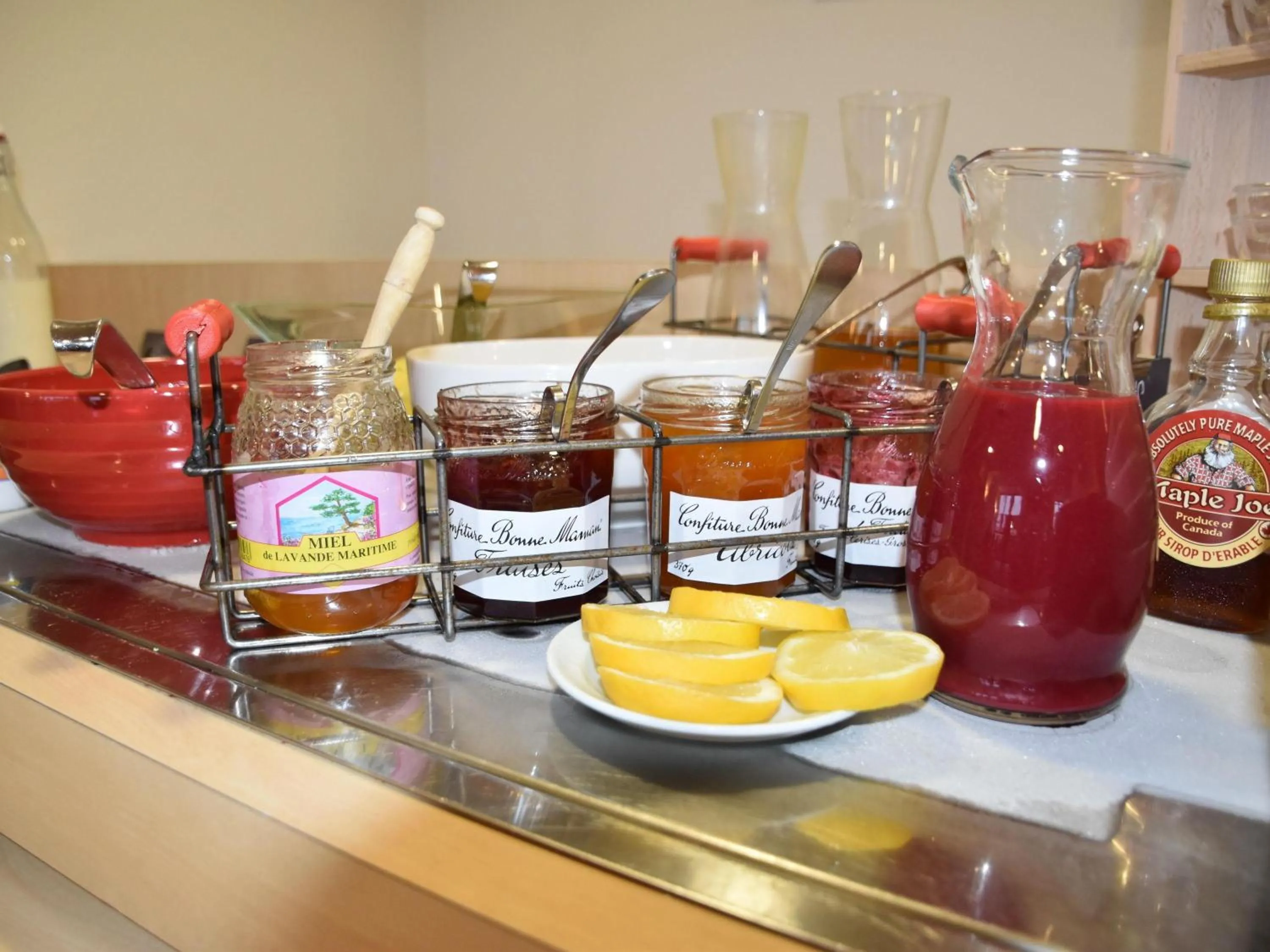 Breakfast in ibis Rochefort