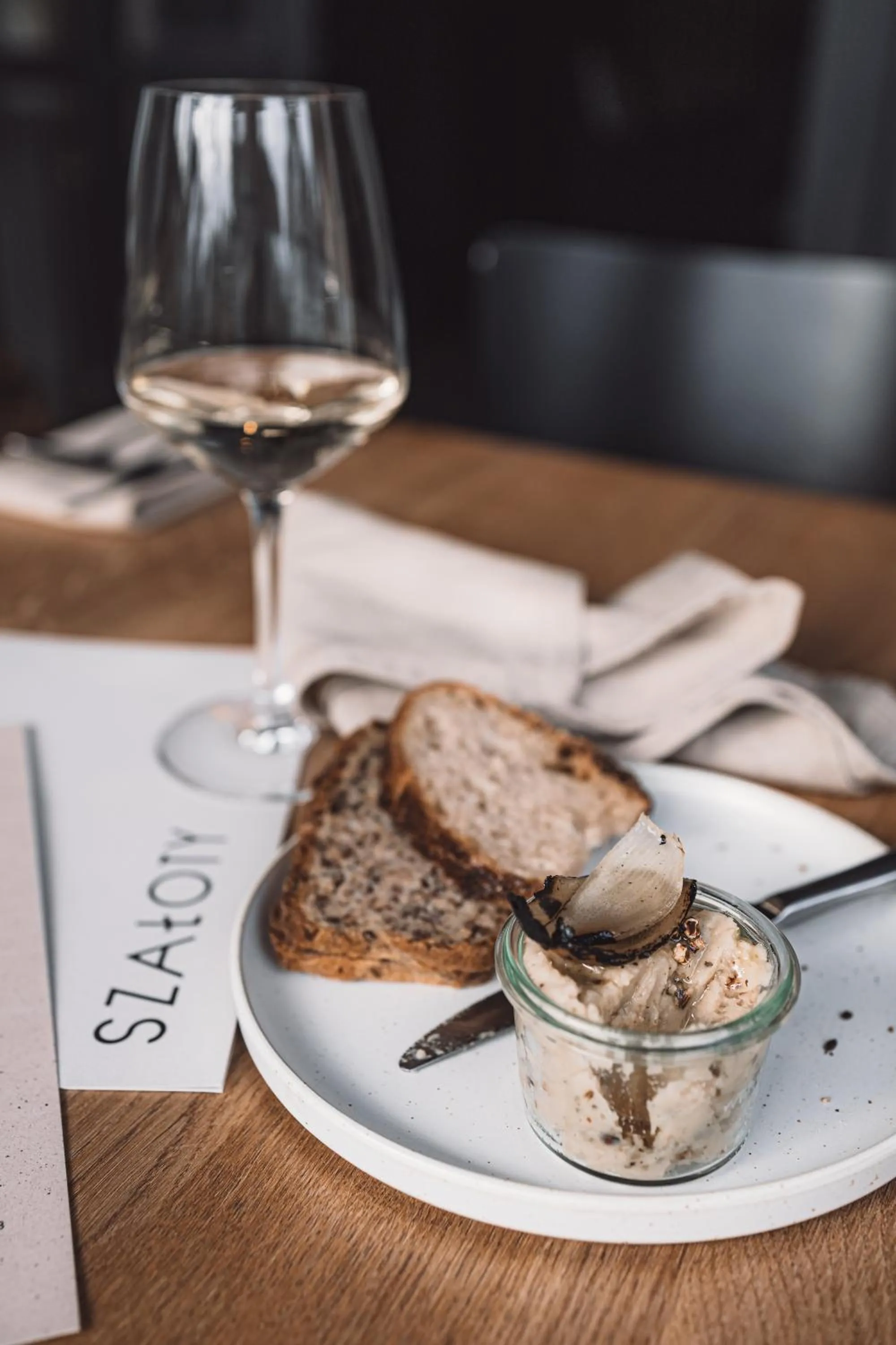 Restaurant/places to eat in Villa Antiqua