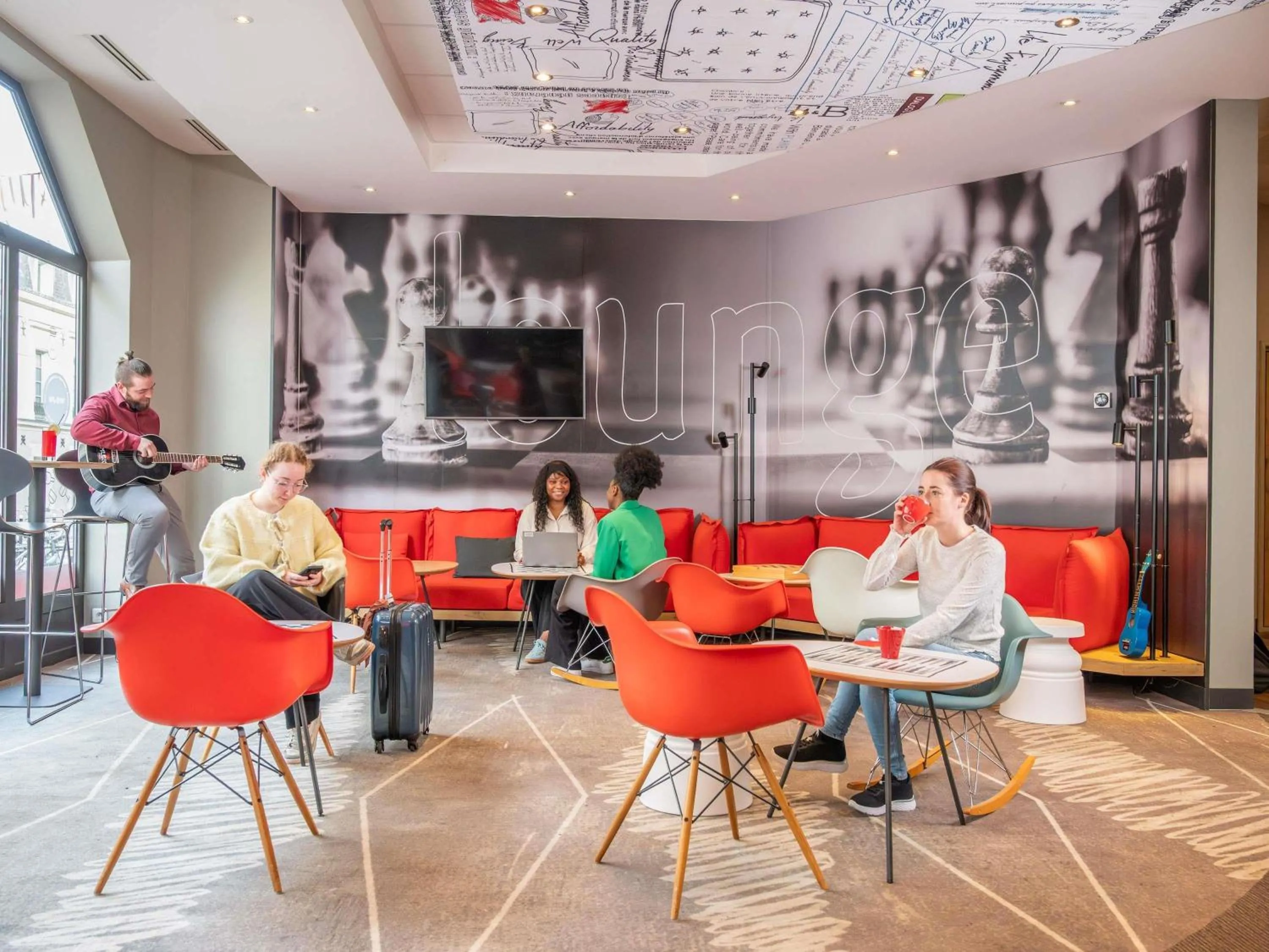 Property building in ibis Nantes Centre Tour Bretagne