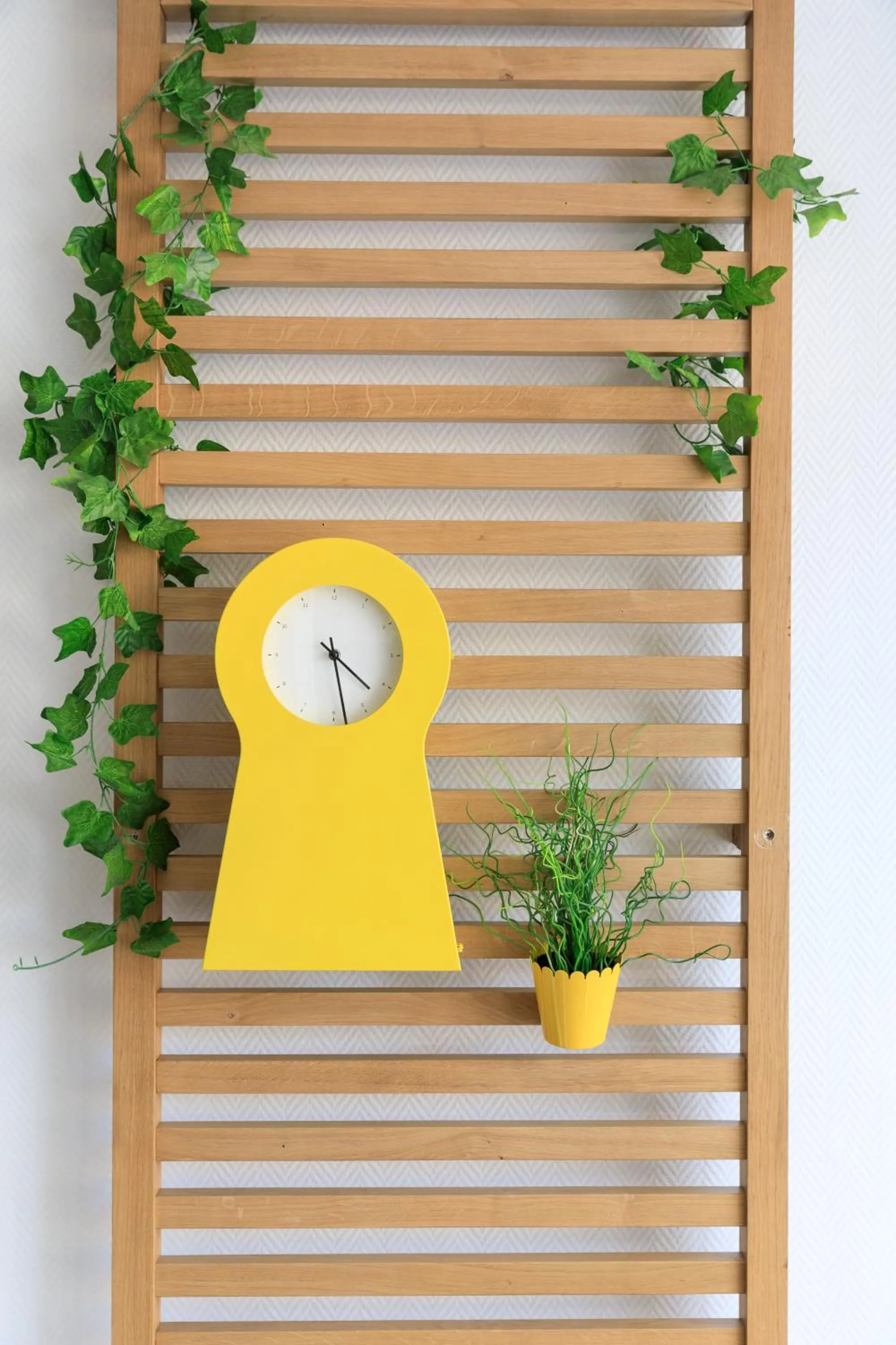 Decorative detail in ibis Styles Toulouse Centre Gare