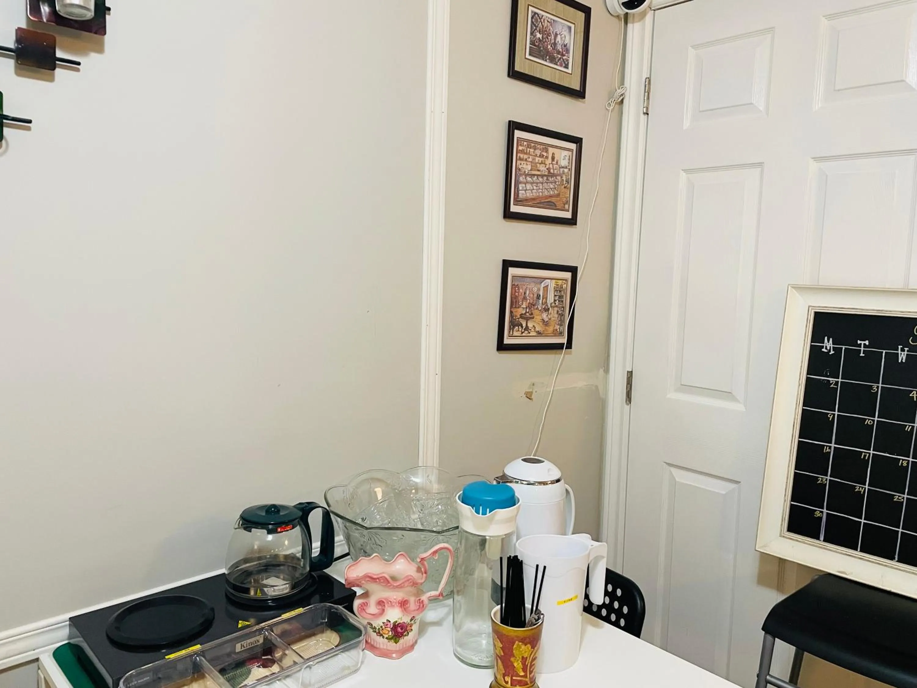 Restaurant/places to eat in Lily's garden