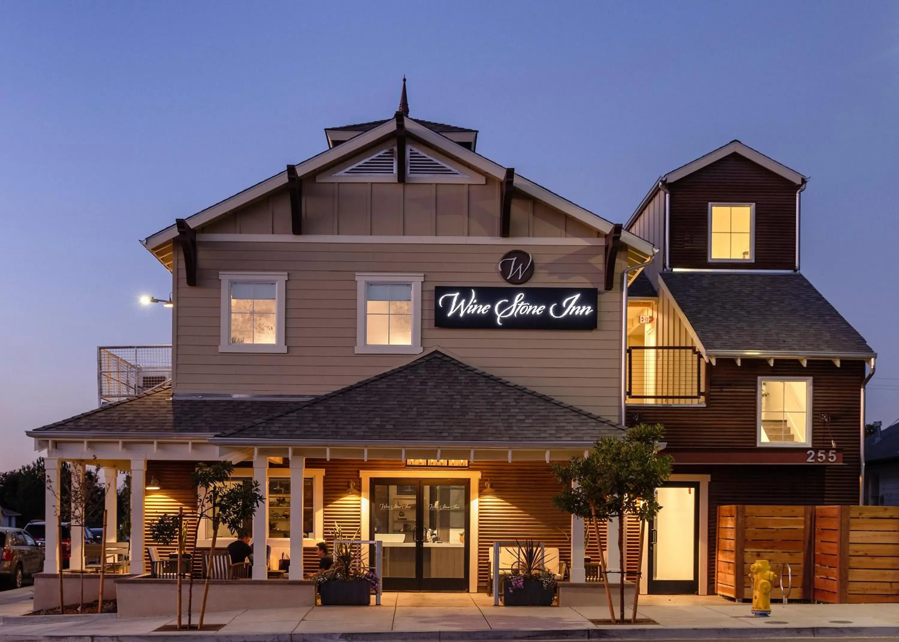 Property building in Wine Stone Inn Property building in Wine Stone Inn