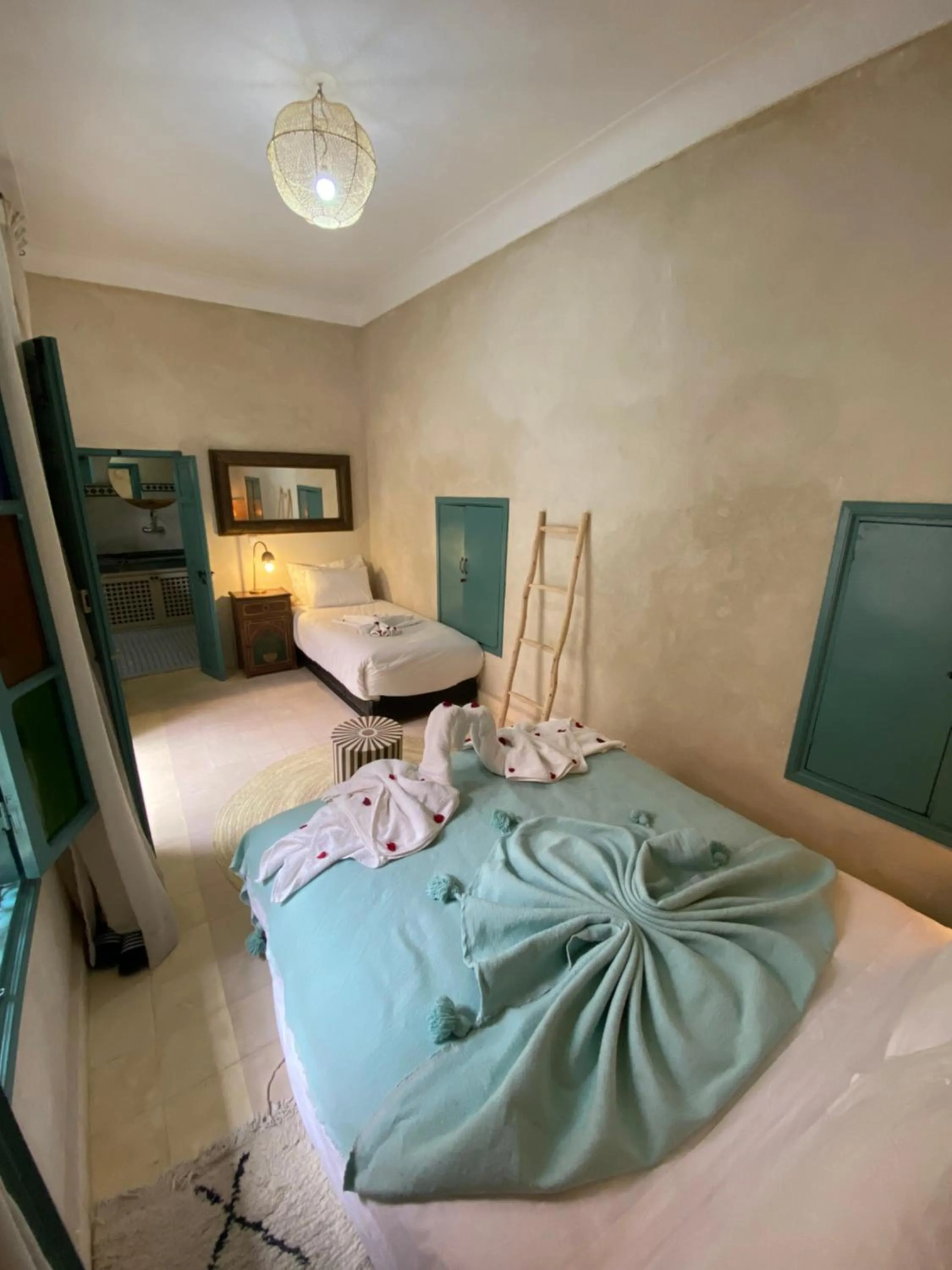 Bed in Riad 7 Saints