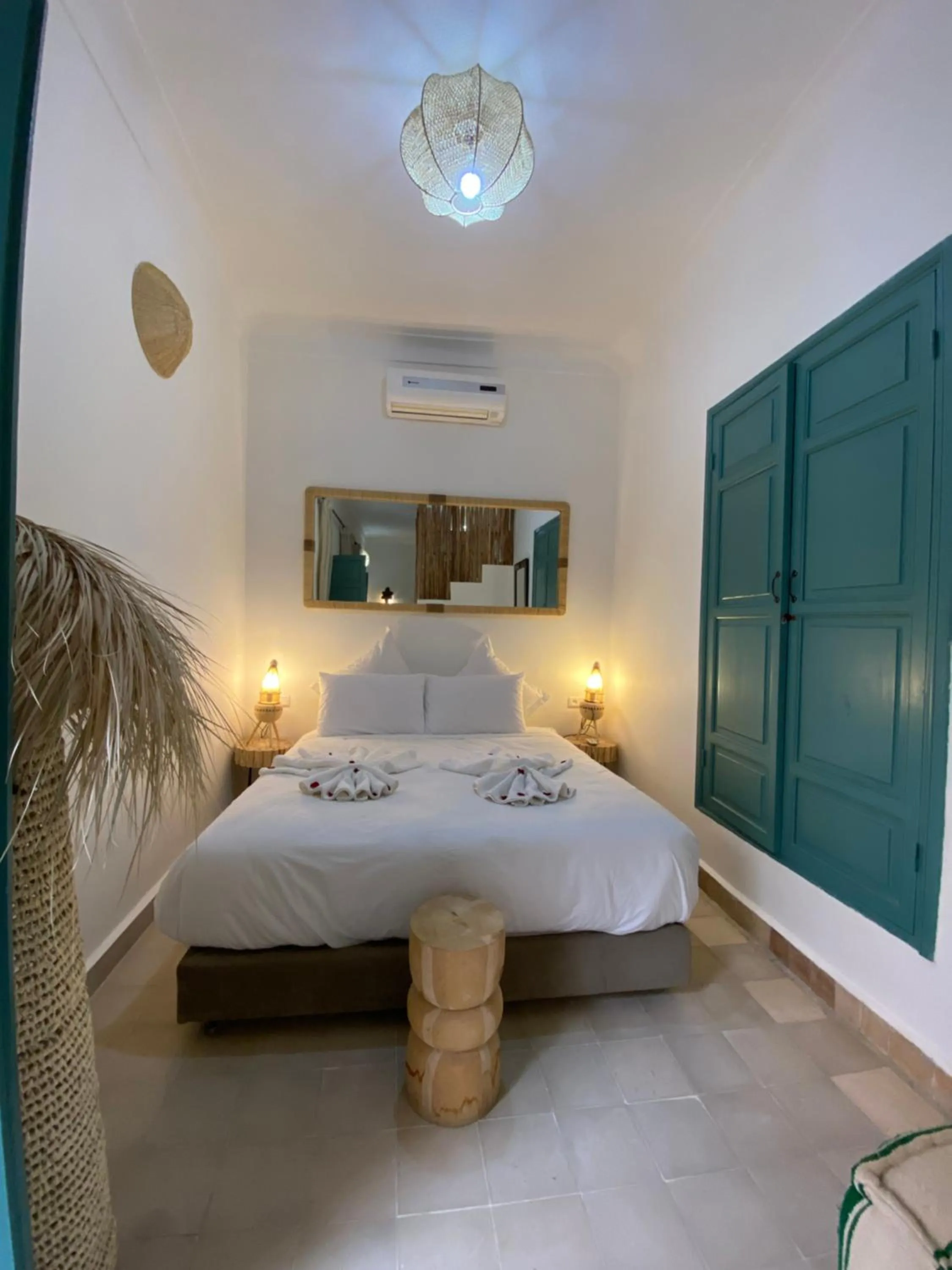 Bed in Riad 7 Saints