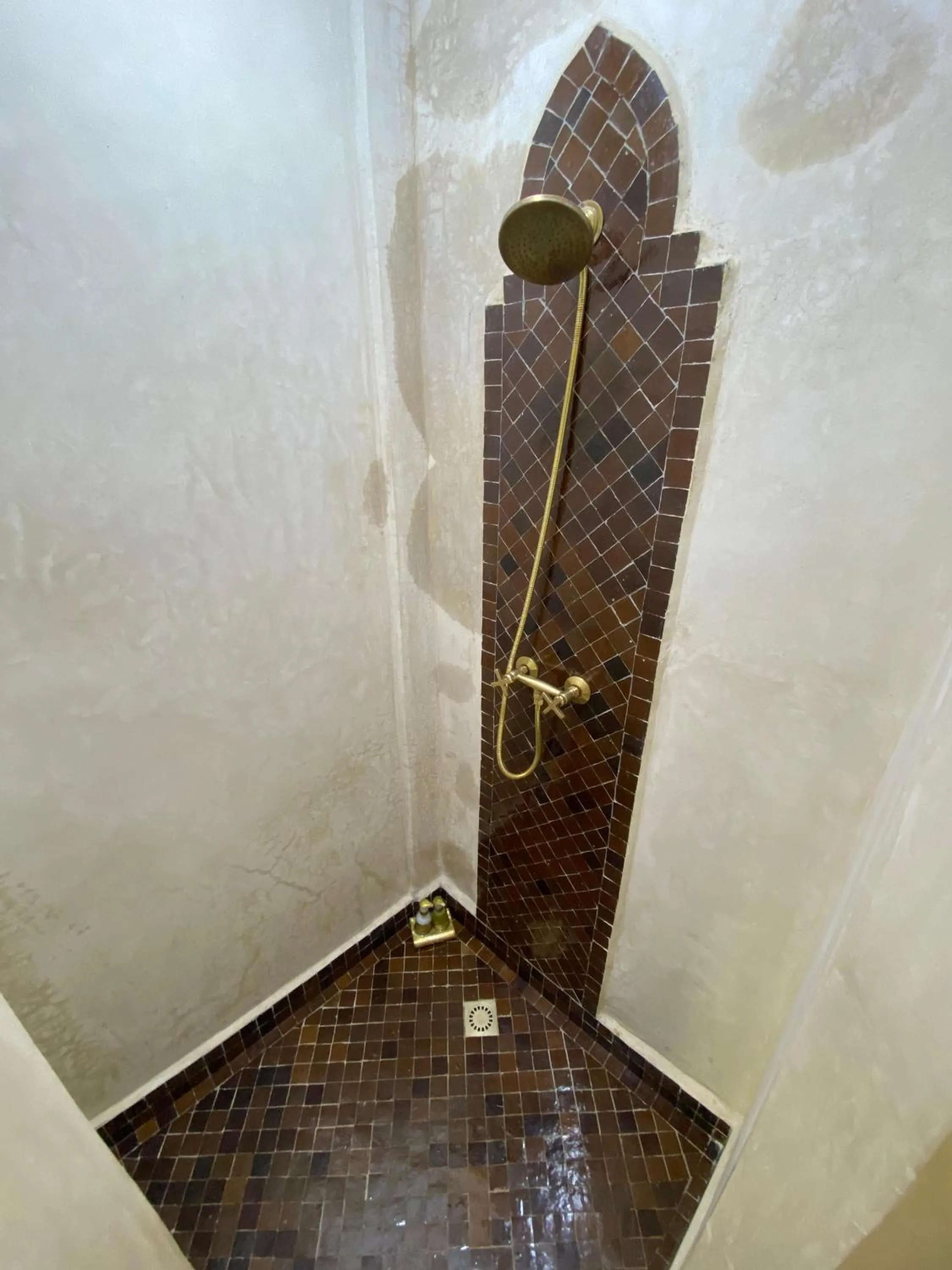 Bathroom in Riad 7 Saints