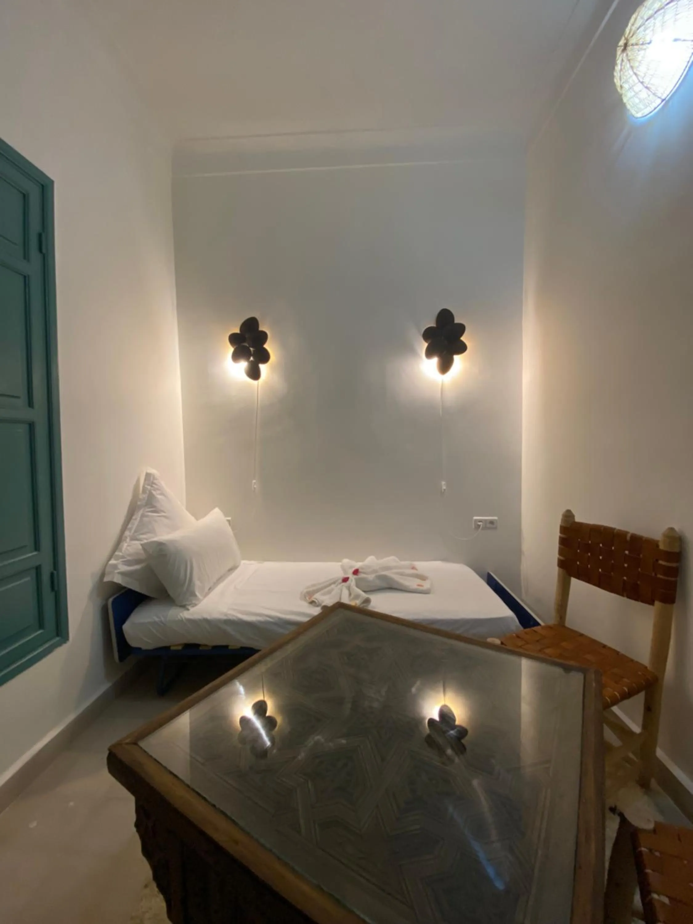 Bed in Riad 7 Saints