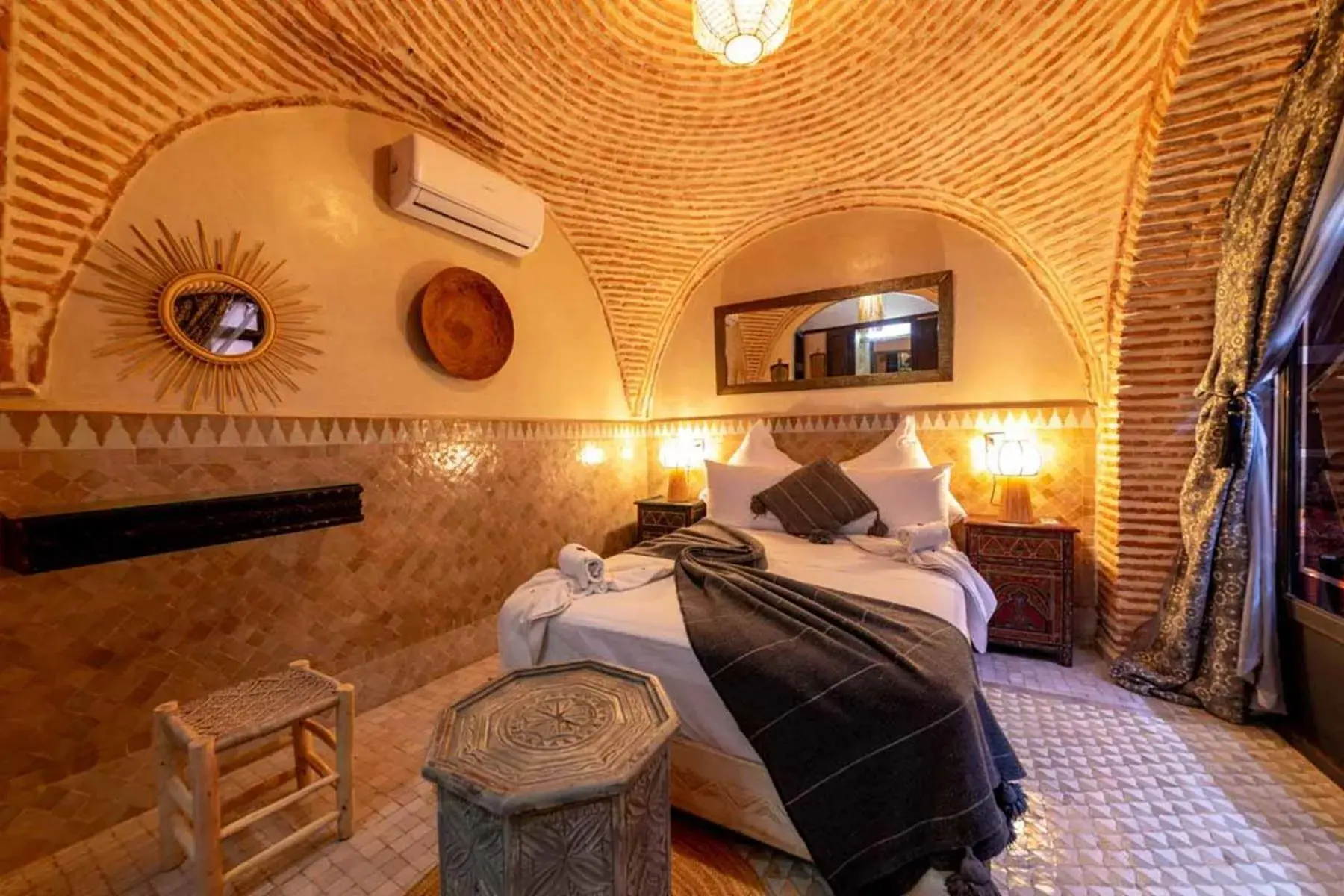 Bed in Riad 7 Saints Bed in Riad 7 Saints