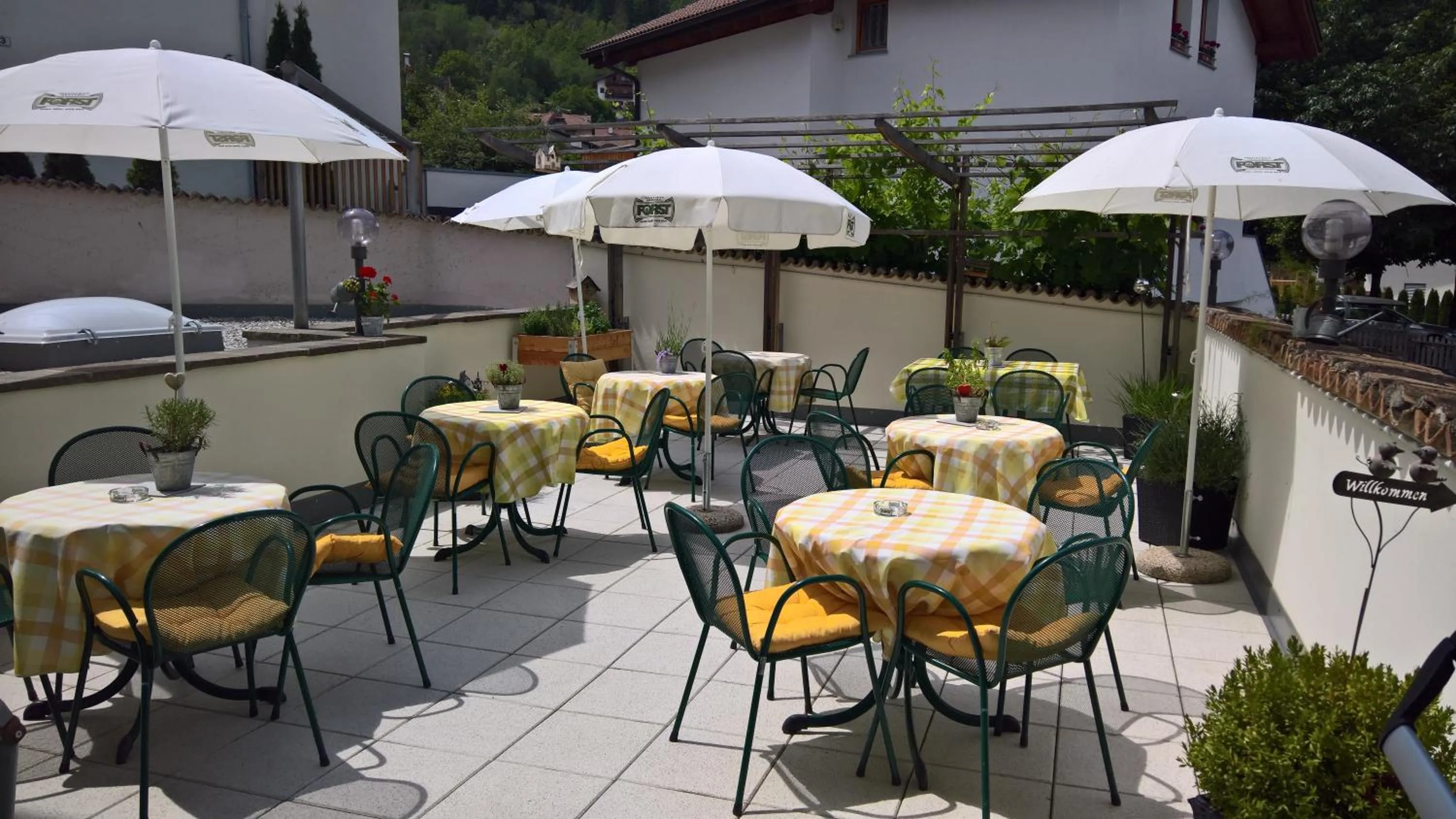 Garden in Hotel Krone