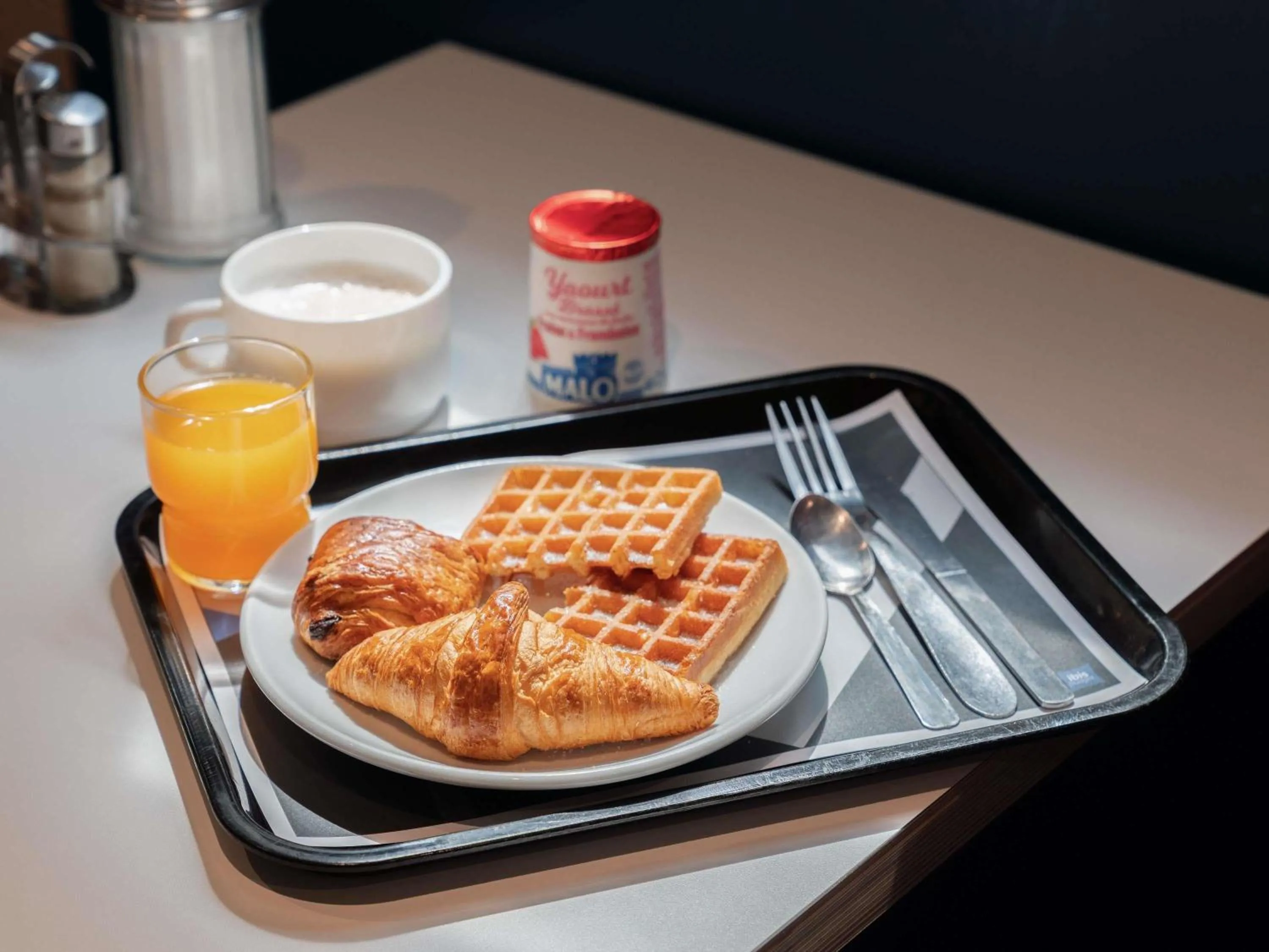 Breakfast in ibis budget Meudon Paris Ouest