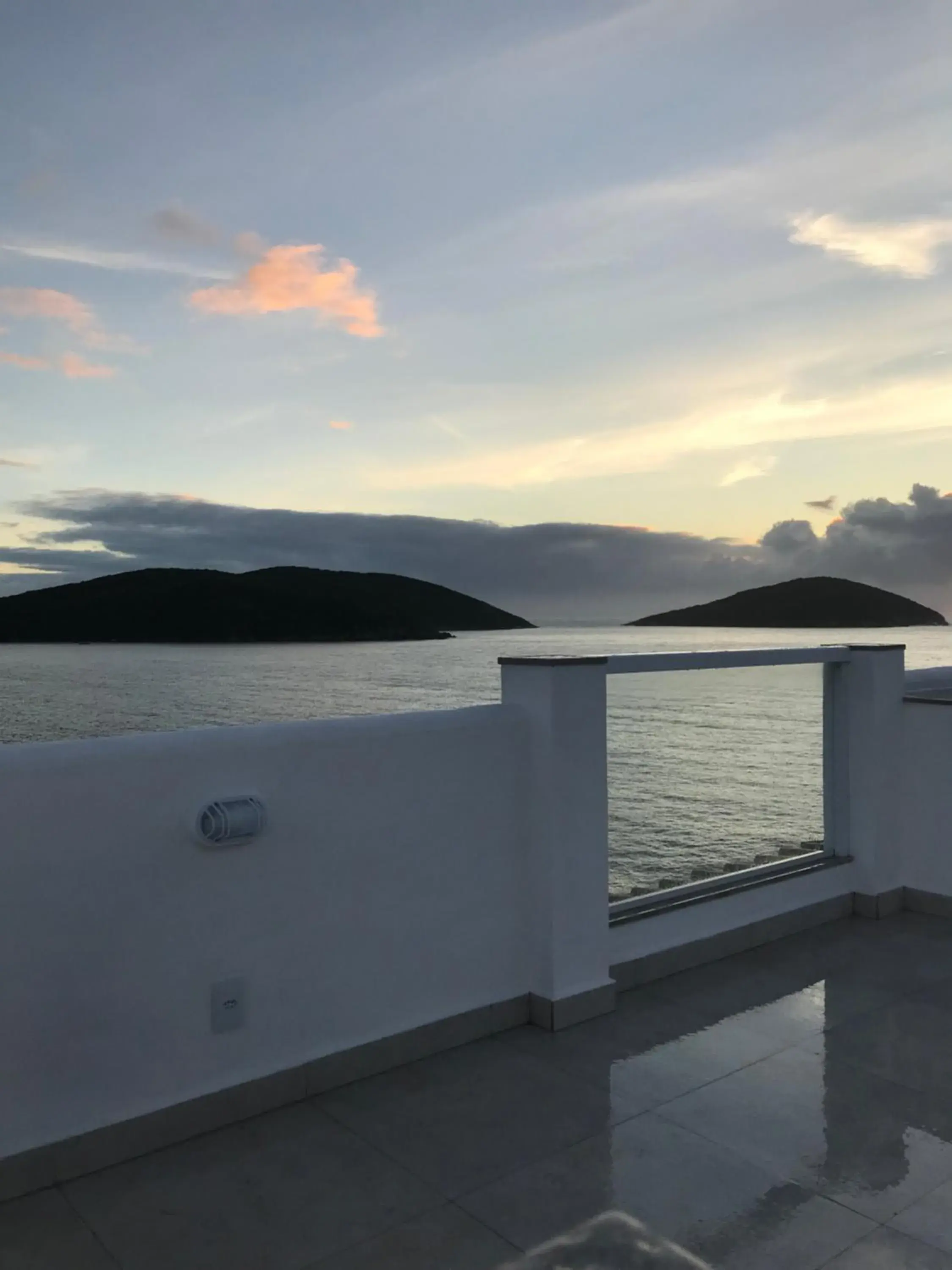 Vacation Home in Casa Arraial do Cabo Beachfront Vacation Home in Casa Arraial do Cabo Beachfront