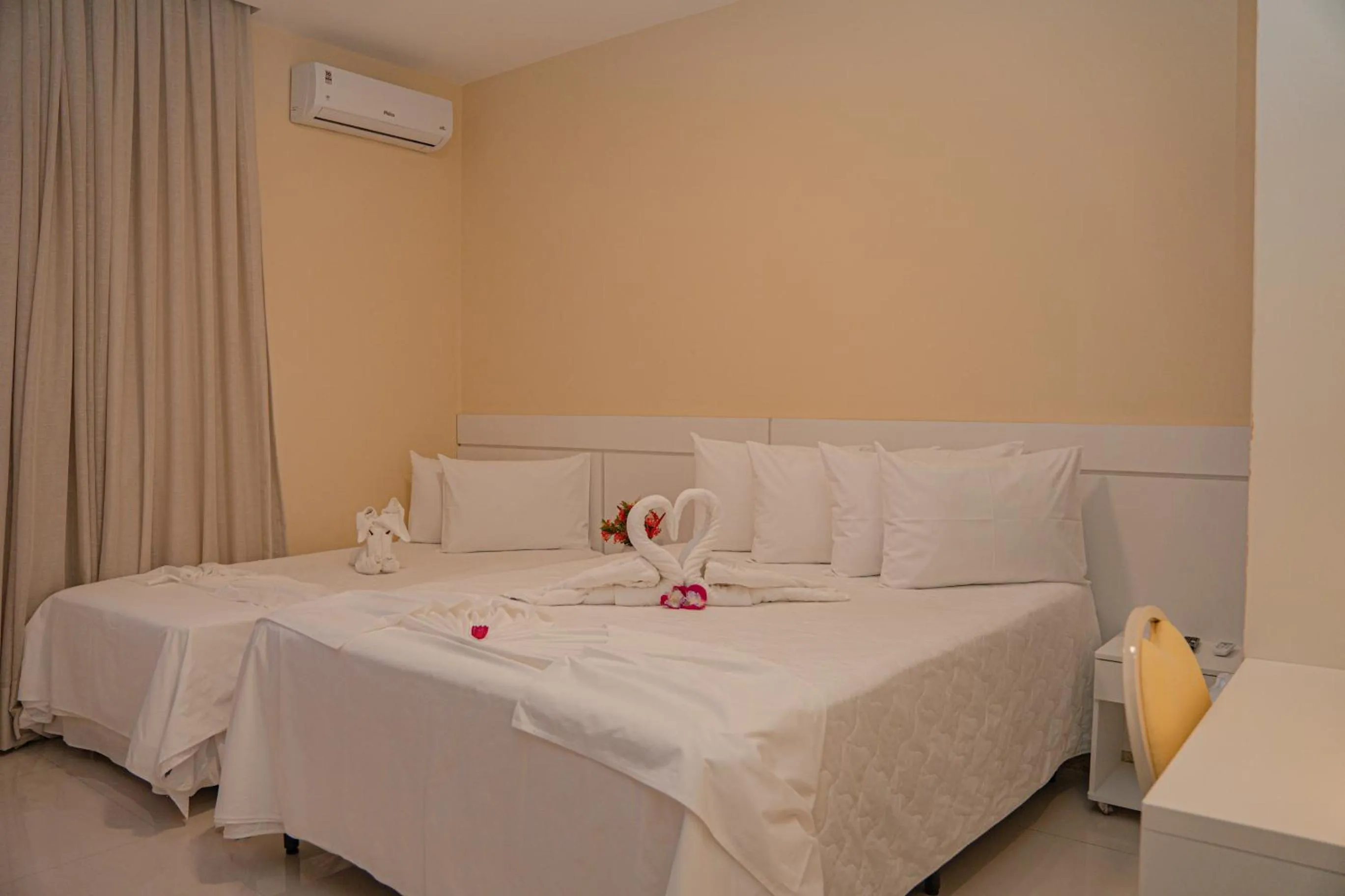 Bed in Hotel Porto Napolis