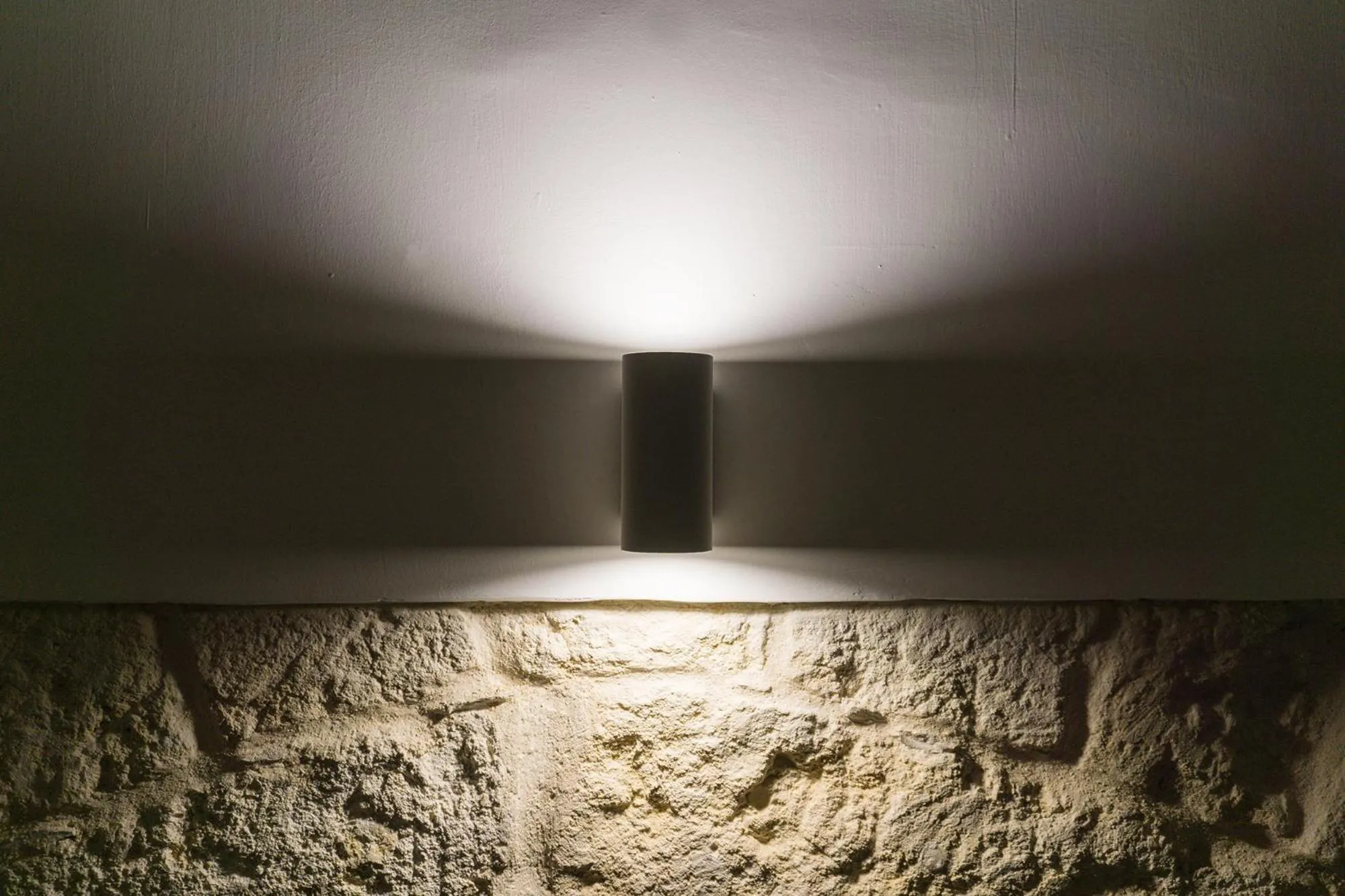 Decorative detail in Donato Rooms