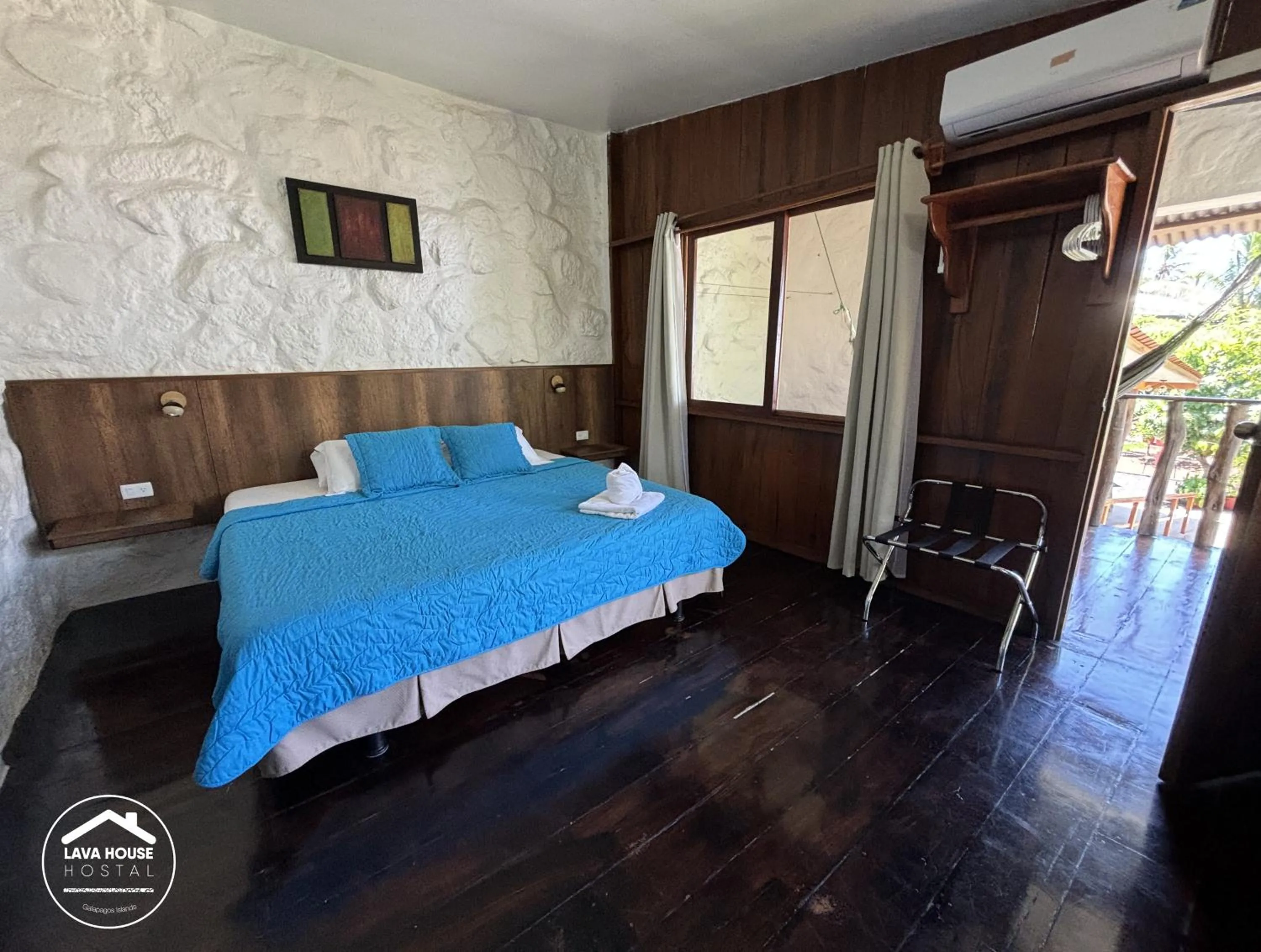 Bed in Lava House Hostal