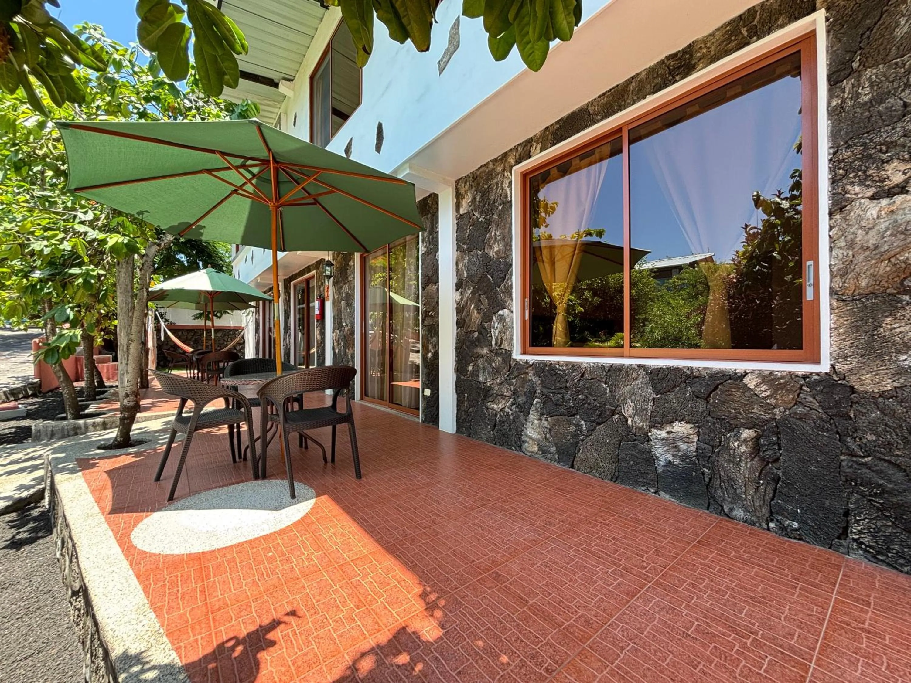 Balcony/Terrace in Lava House Hostal