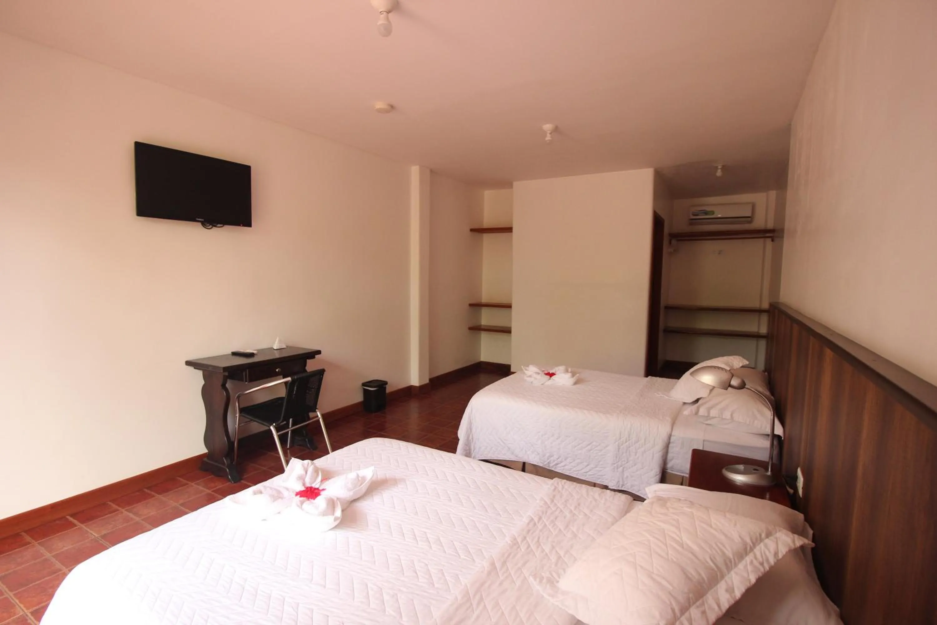 Bed in Lava House Hostal
