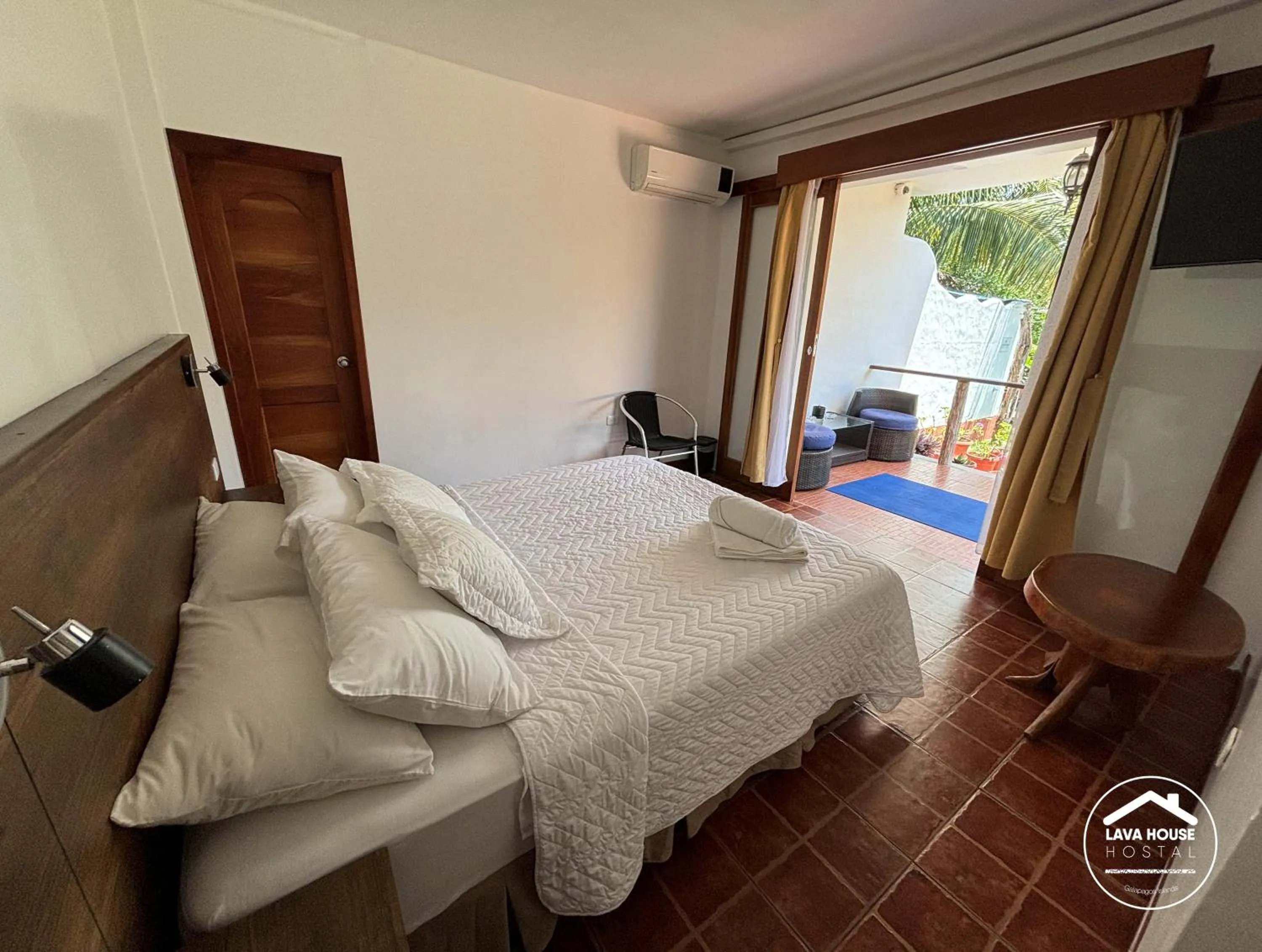 Bed in Lava House Hostal