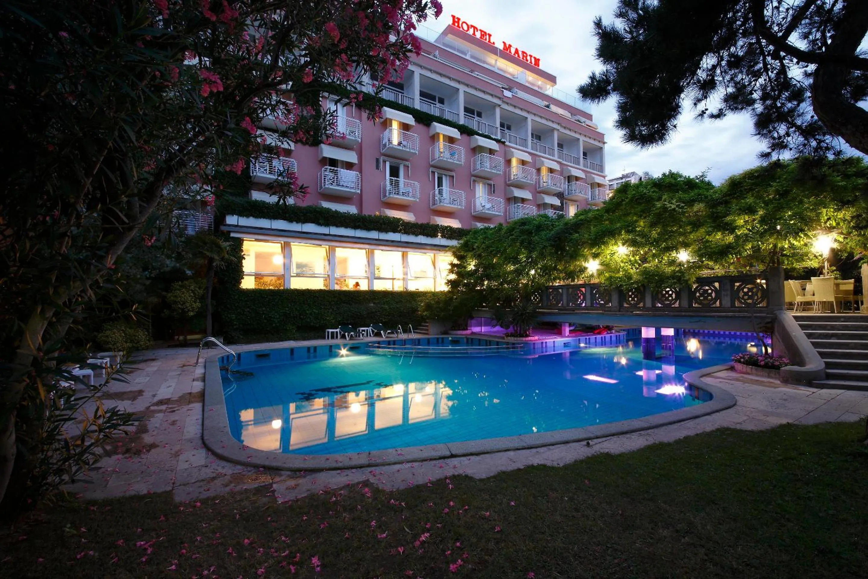 Garden in Grande Albergo Marin