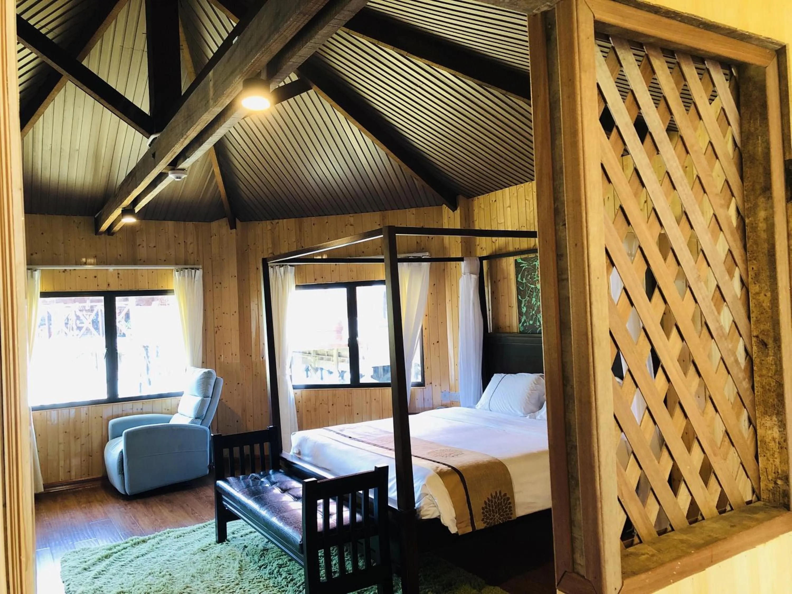 Bed in Gayang Friendly Water House Homestay